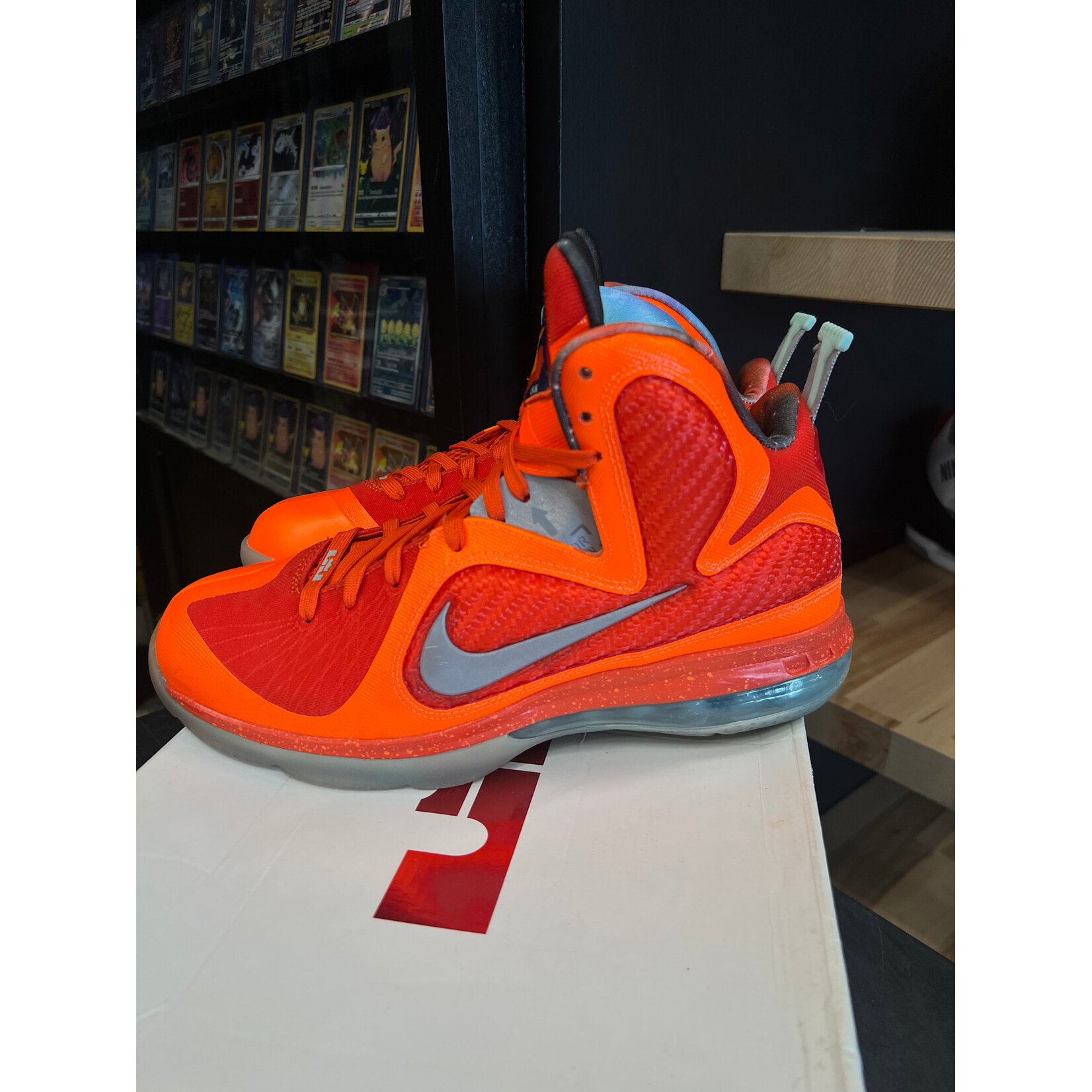 Nike Nike LeBron 9 Big Bang AS (2012) Size 9, PREOWNED