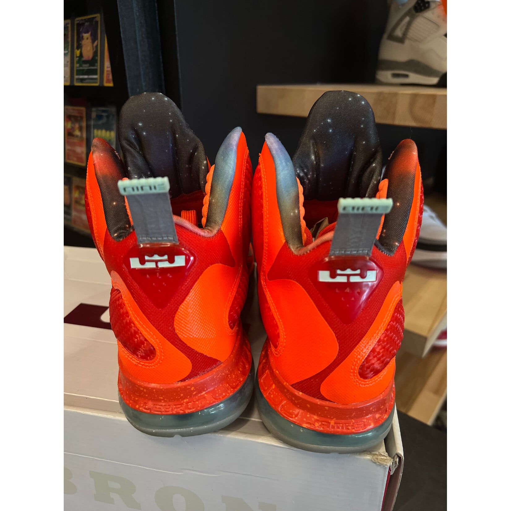 Nike Nike LeBron 9 Big Bang AS (2012) Size 9, PREOWNED