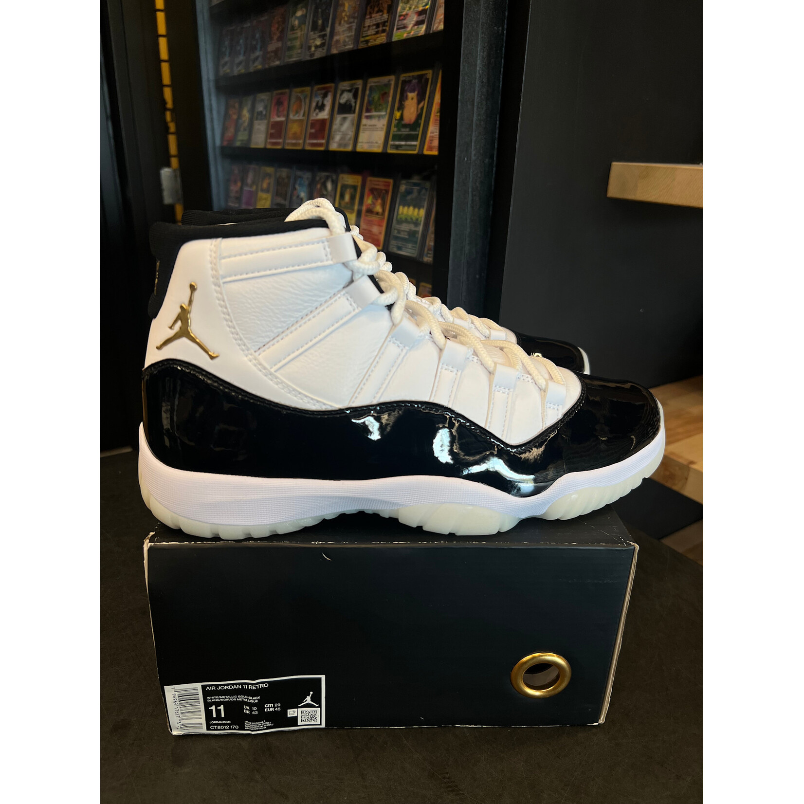 Jordan Jordan 11 Retro DMP Gratitude (2023) Size 11, PREOWNED