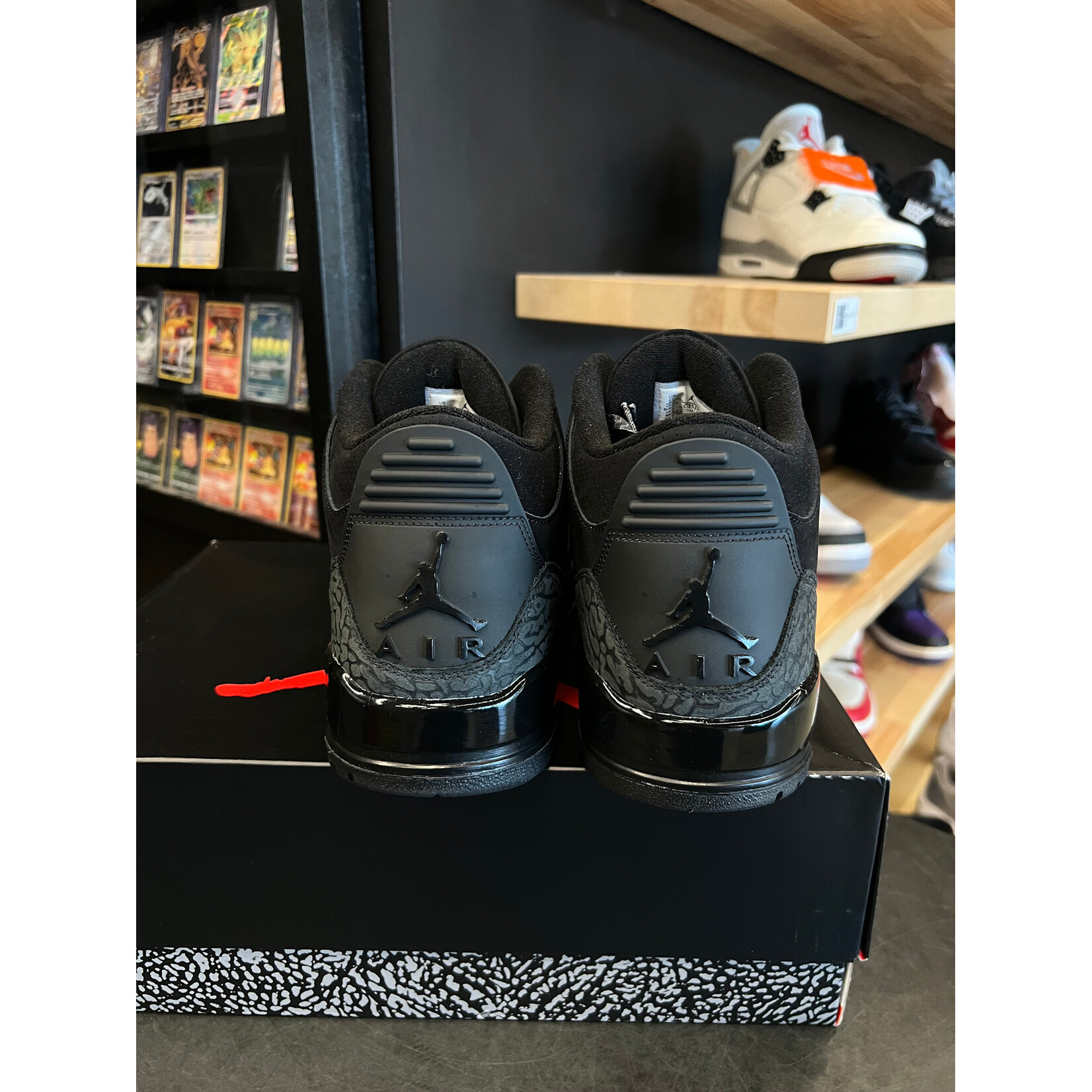 Jordan Jordan 3 Retro Black Cat (2025) Size 13, PREOWNED