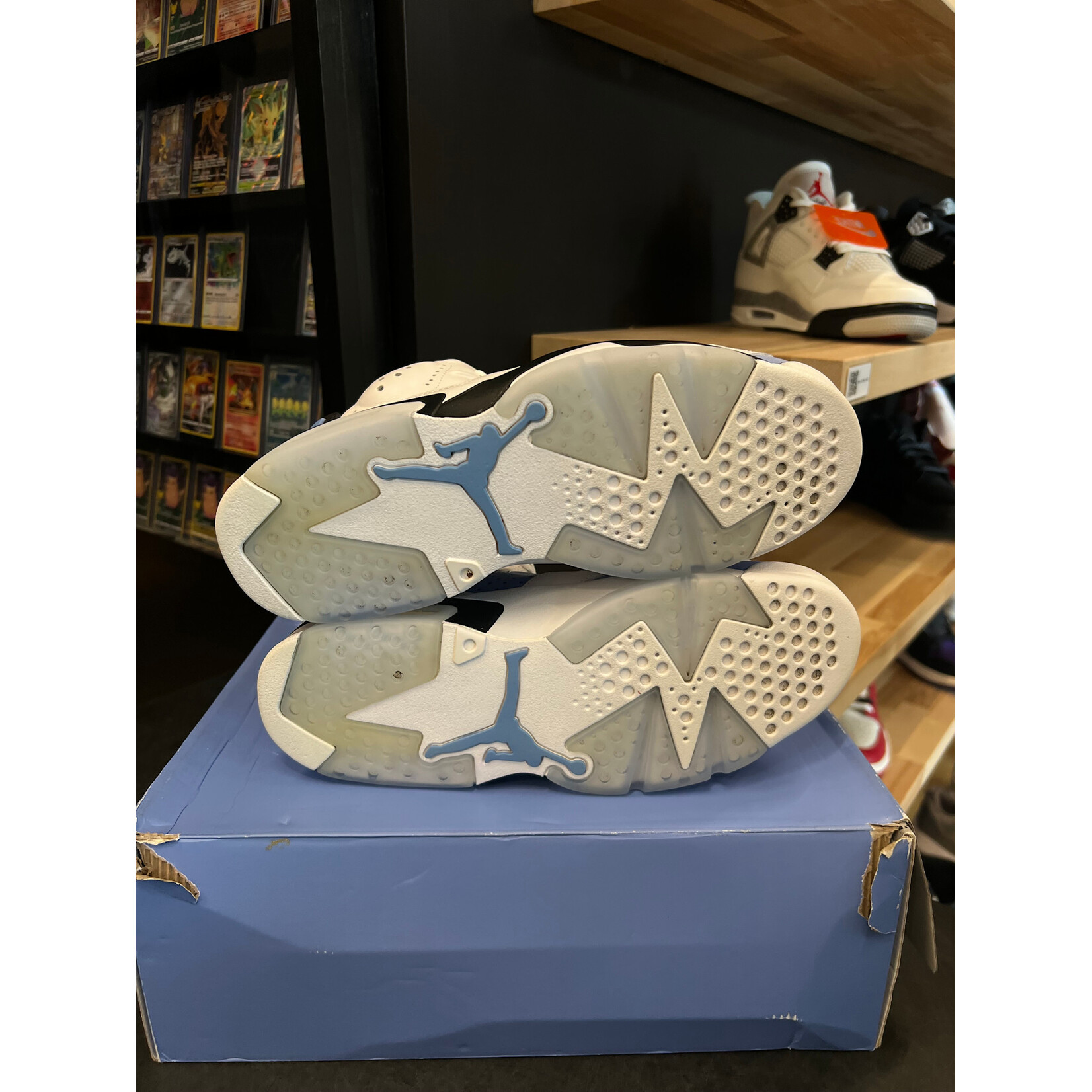 Jordan Jordan 6 Retro UNC White Size 9.5, PREOWNED