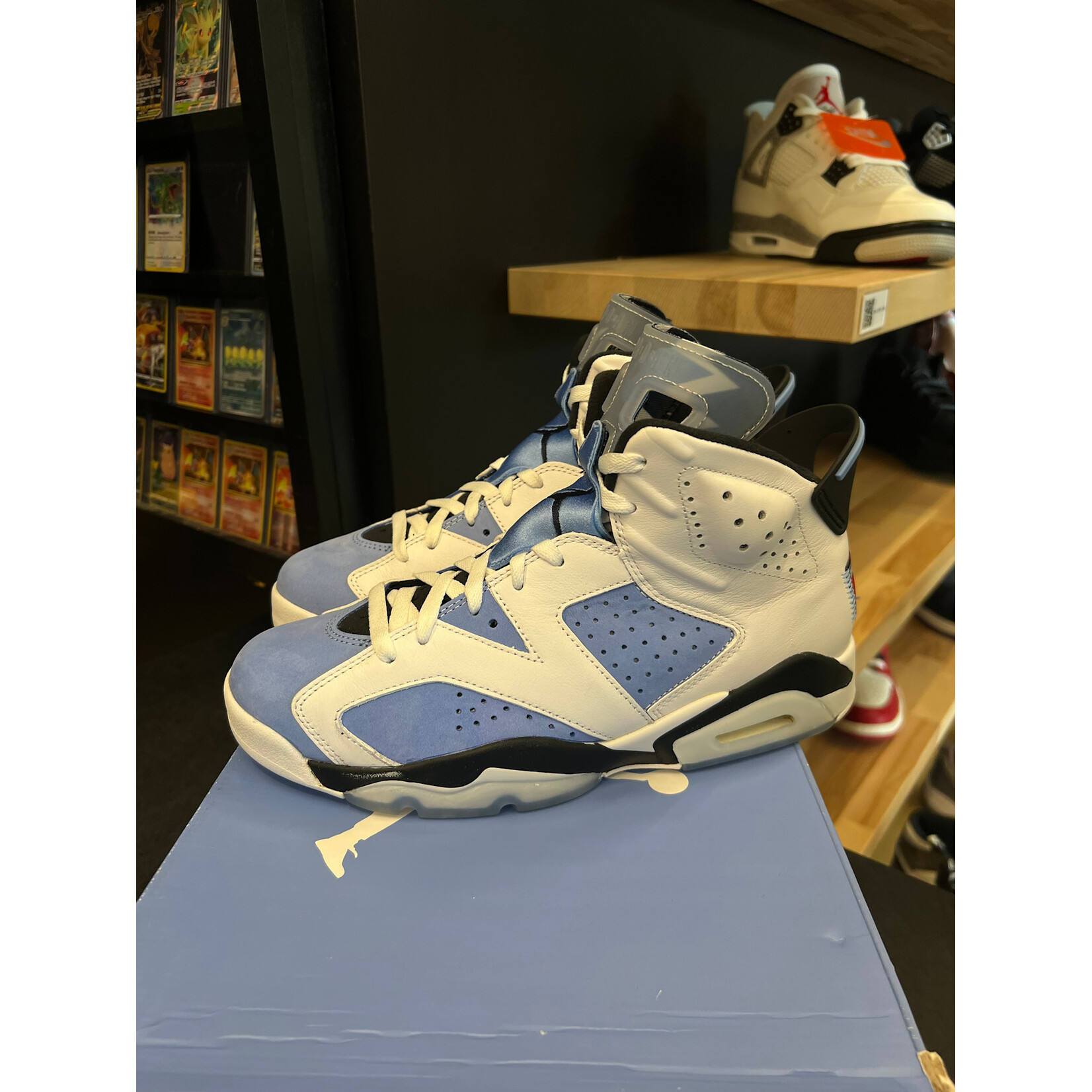 Jordan Jordan 6 Retro UNC White Size 9.5, PREOWNED