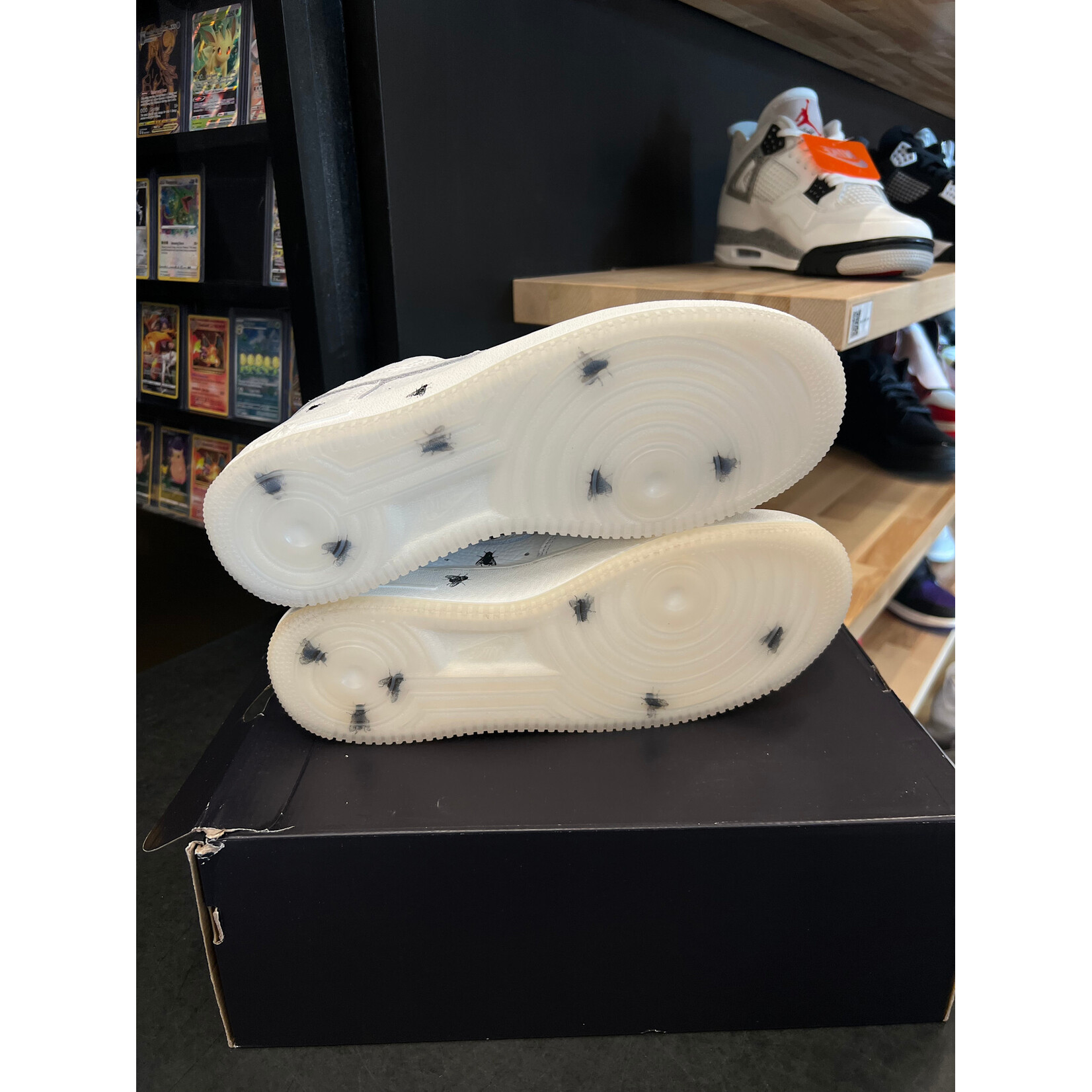 Nike Nike Air Force 1 Low Retro Houseflies Size 9.5, PREOWNED