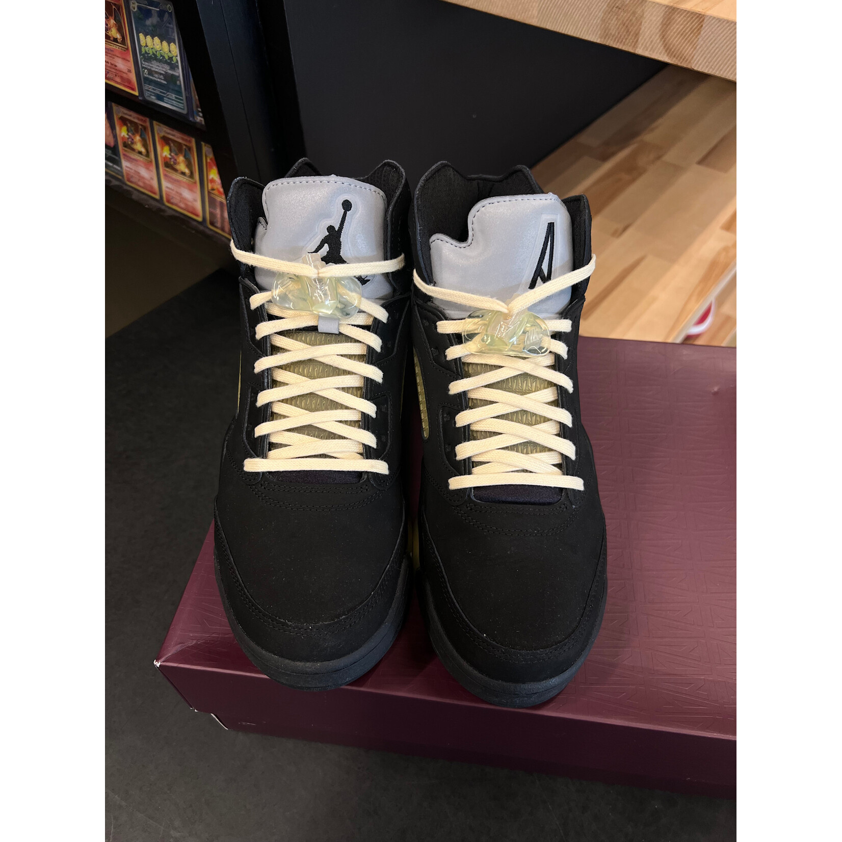 Jordan Jordan 5 Retro A Ma Maniére Dusk Size 10.5, PREOWNED