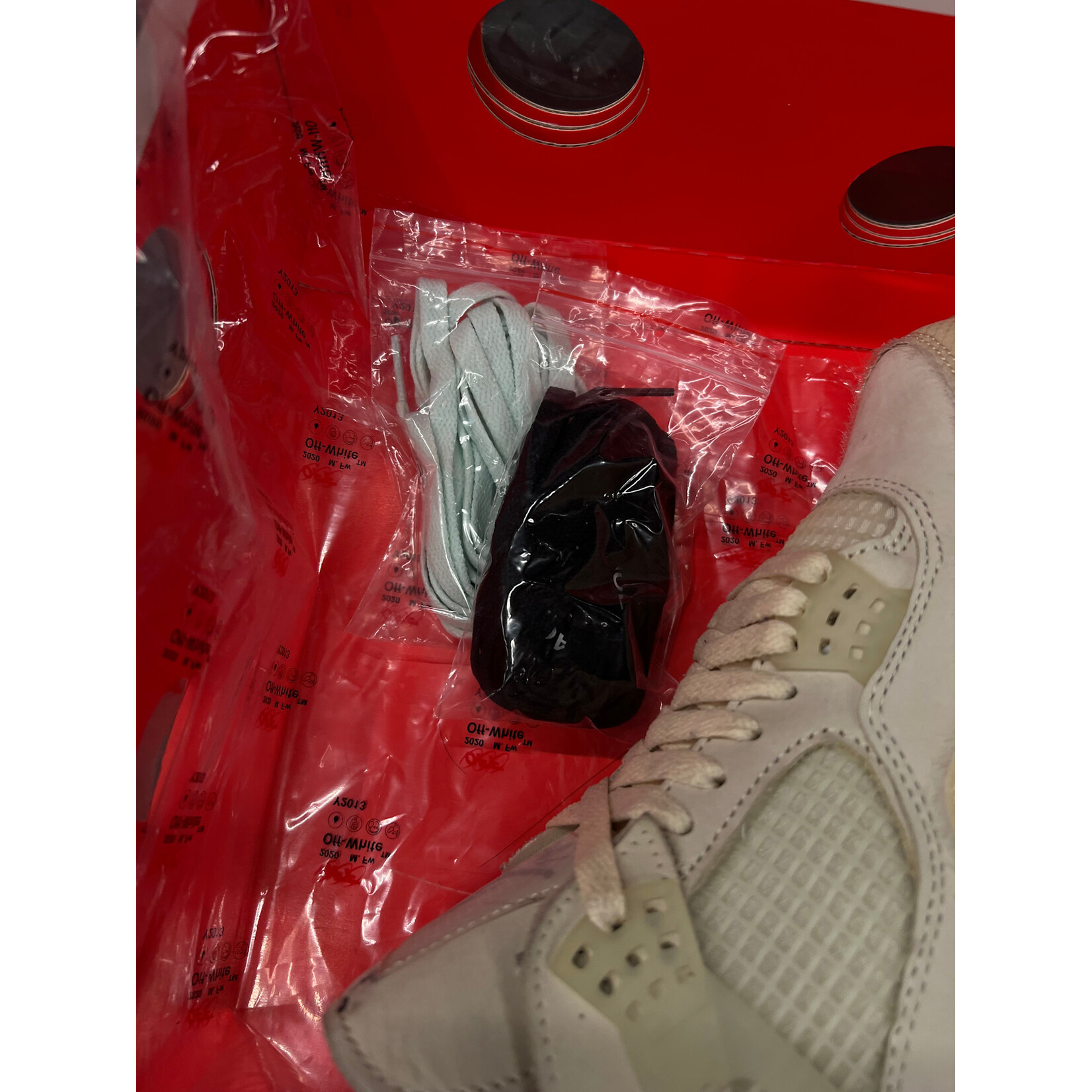 Jordan Jordan 4 Retro Off-White Sail (Women's) Size 9W, PREOWNED