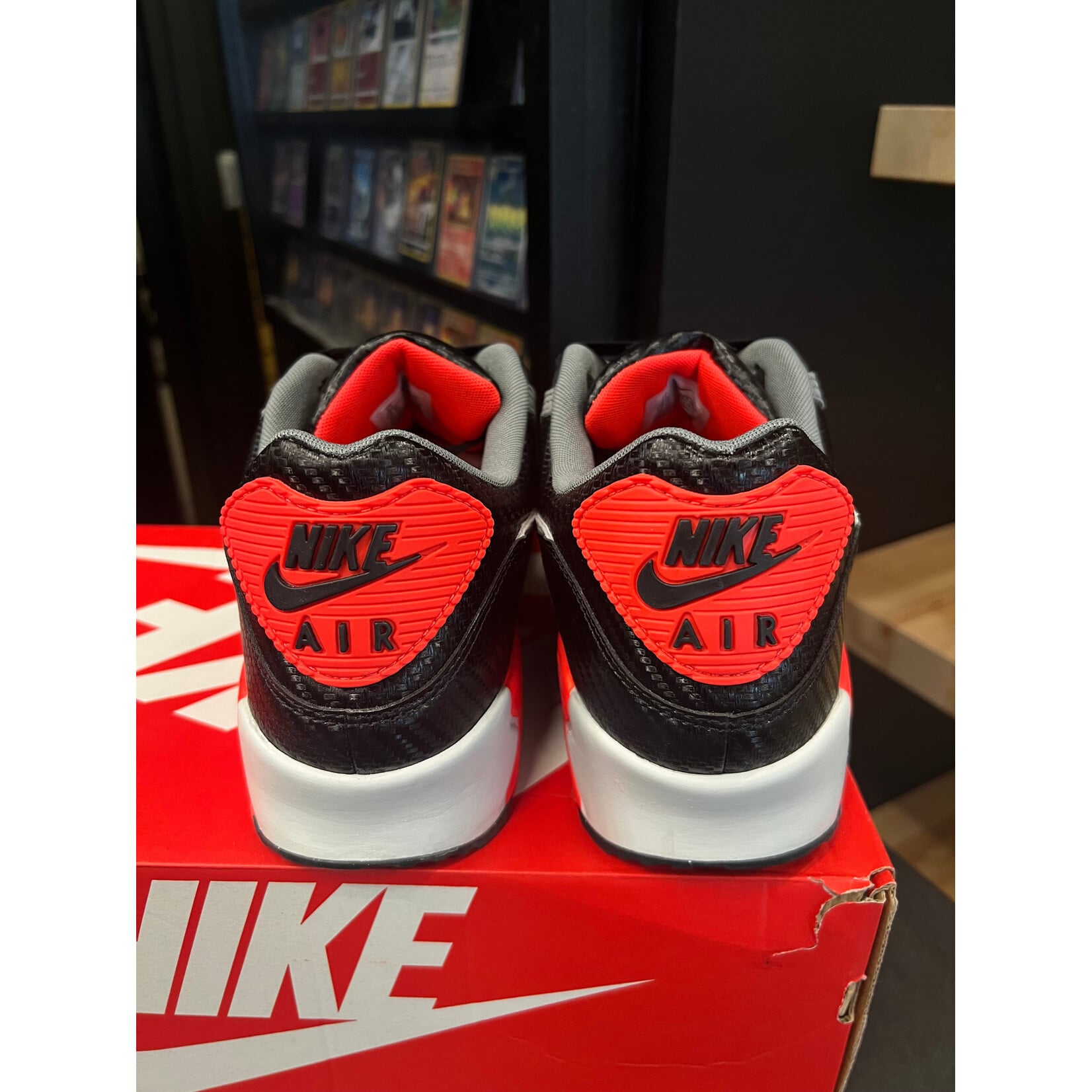 Nike Nike Air Max 90 Premium Carbon Fiber Infrared Size 11, PREOWNED