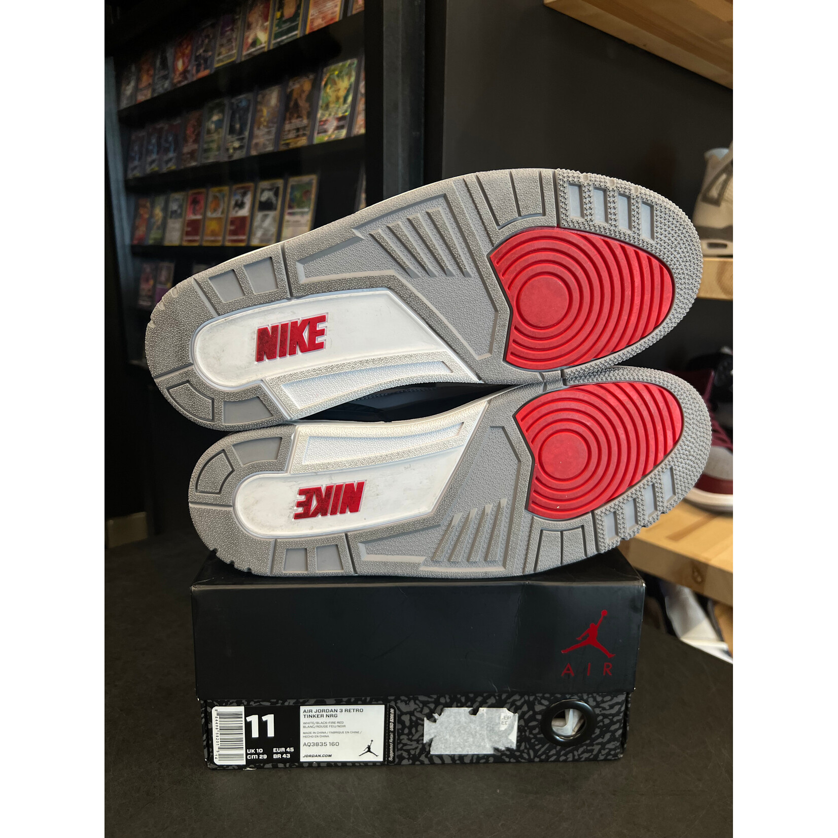 Jordan Jordan 3 Retro Tinker Hatfield Size 11, PREOWNED