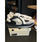 Nike Nike Kyrie Low 5 White Gold Size 13, PREOWNED