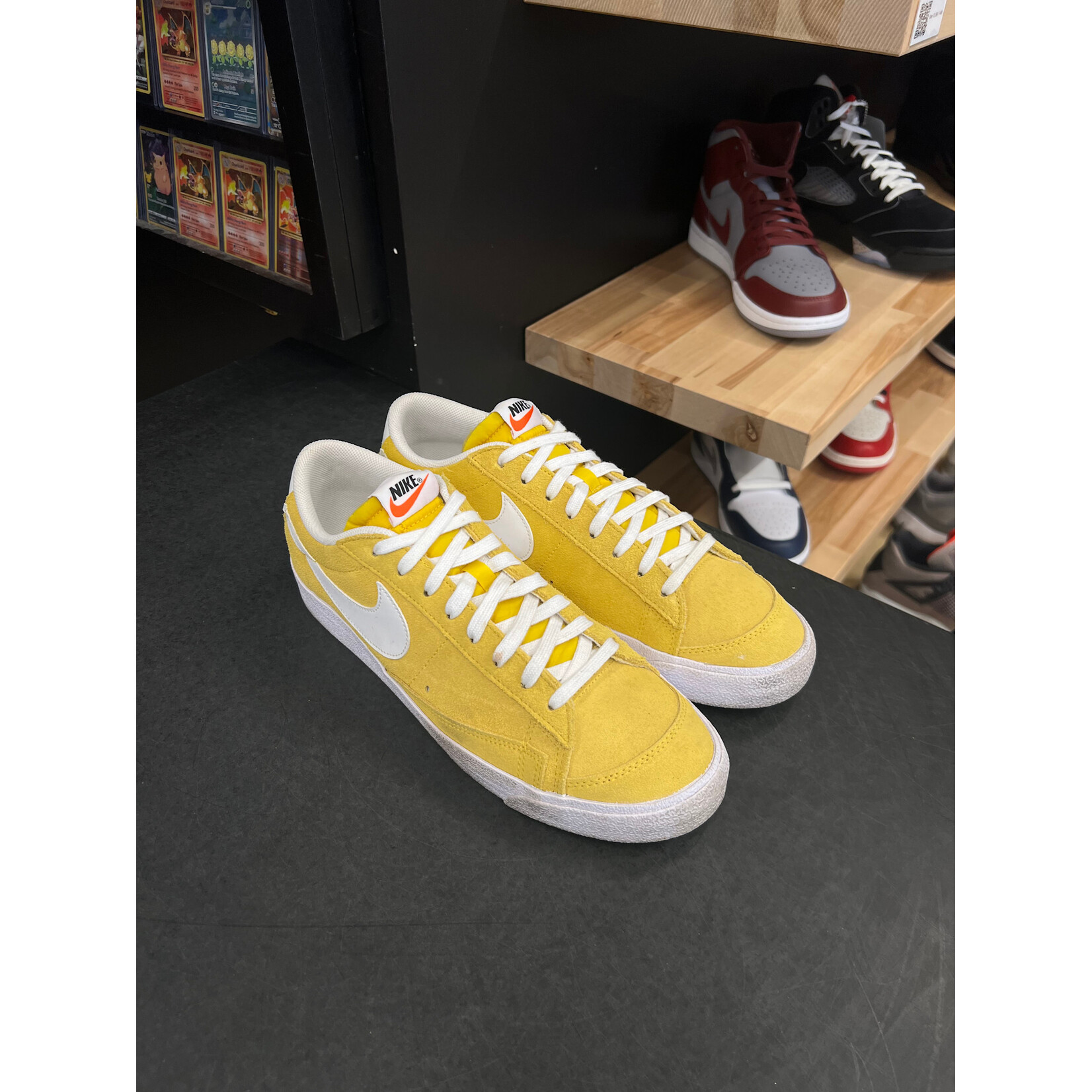 Nike Nike Blazer Low 77 Speed Yellow Size 11, PREOWNED