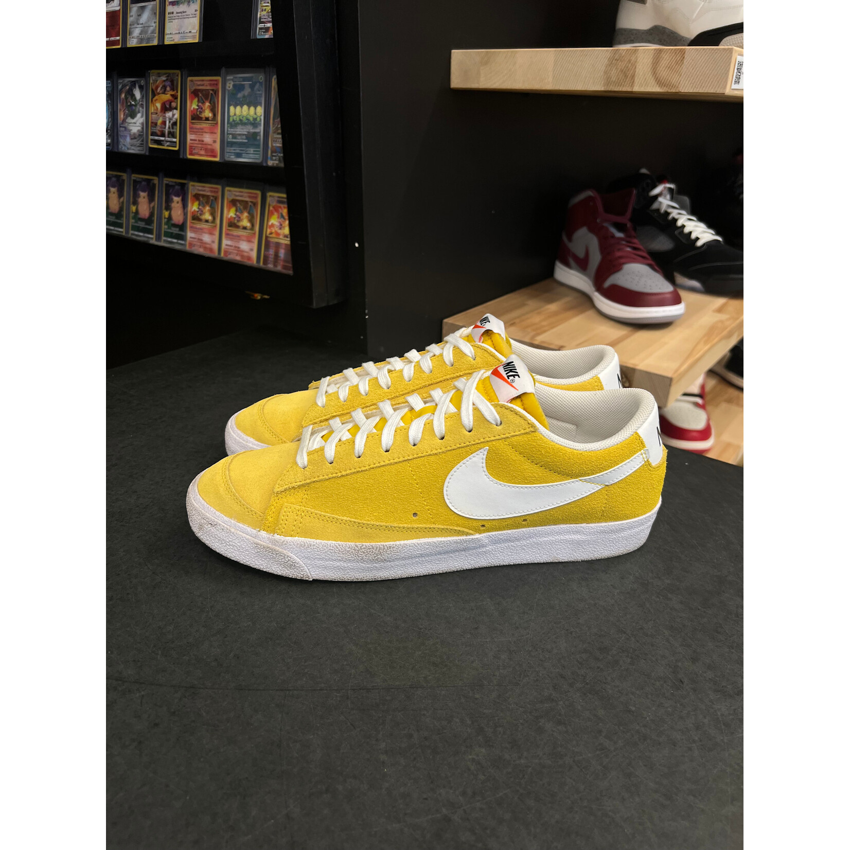 Nike Nike Blazer Low 77 Speed Yellow Size 11, PREOWNED