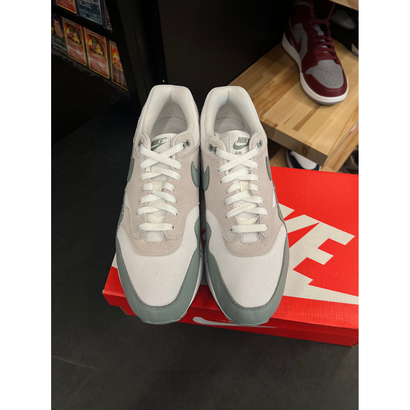 Nike Nike Air Max 1 White Mica Green Size 11, PREOWNED