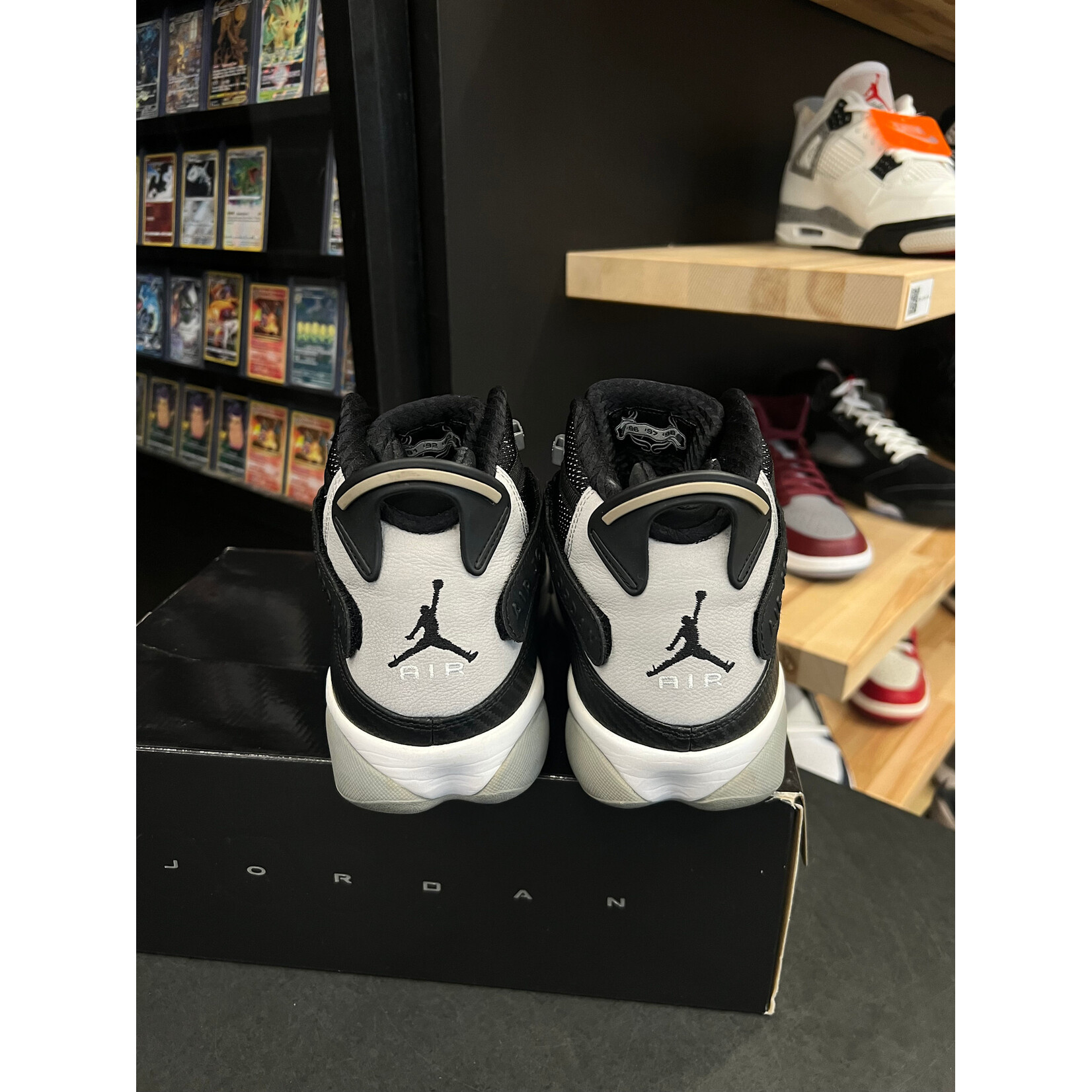 Jordan Jordan 6 Rings Carbon Fiber Size 10.5, PREOWNED