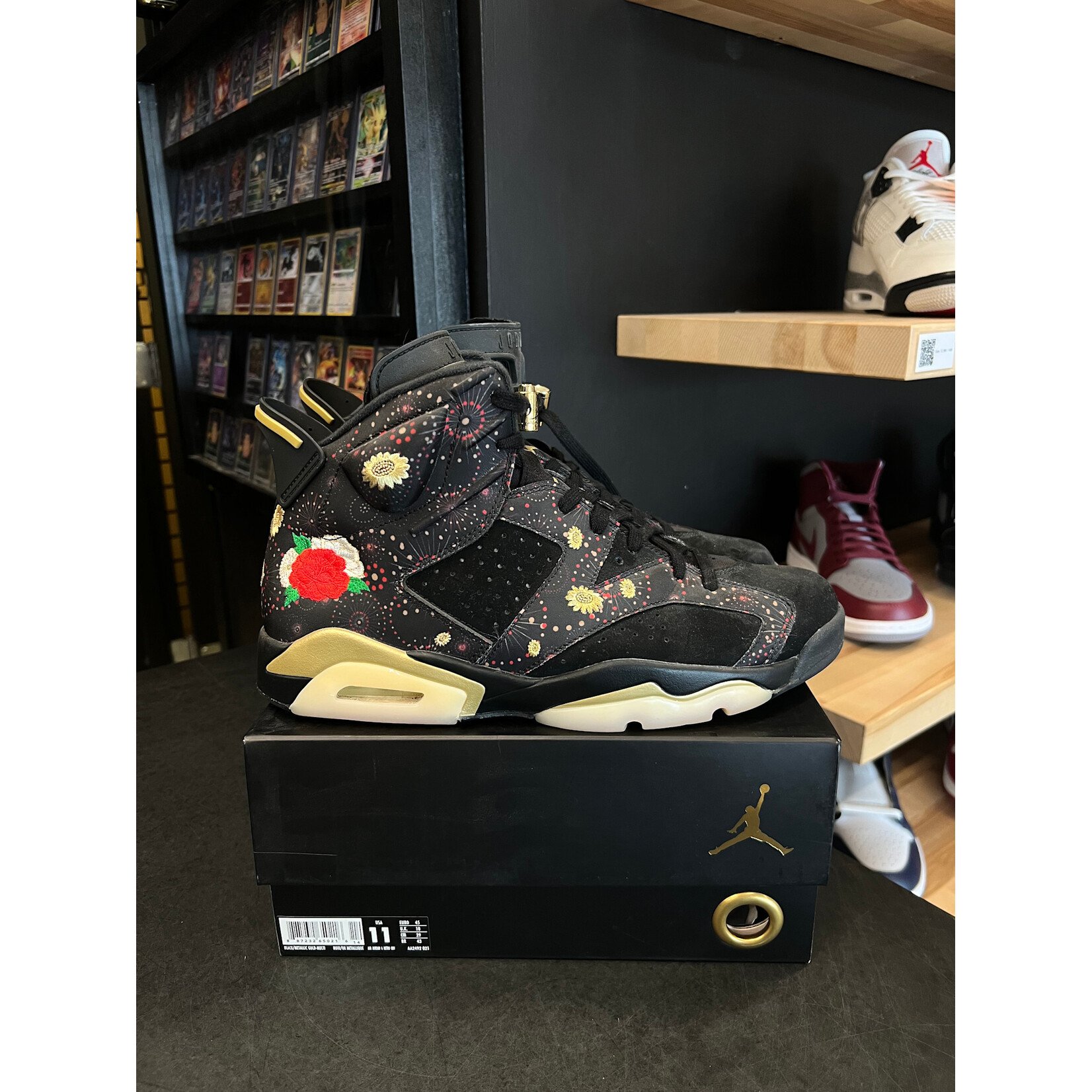 Jordan Jordan 6 Retro Chinese New Year (2018) Size 11, PREOWNED