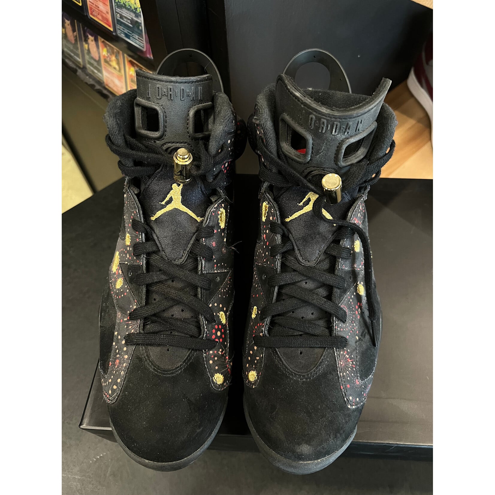 Jordan Jordan 6 Retro Chinese New Year (2018) Size 11, PREOWNED
