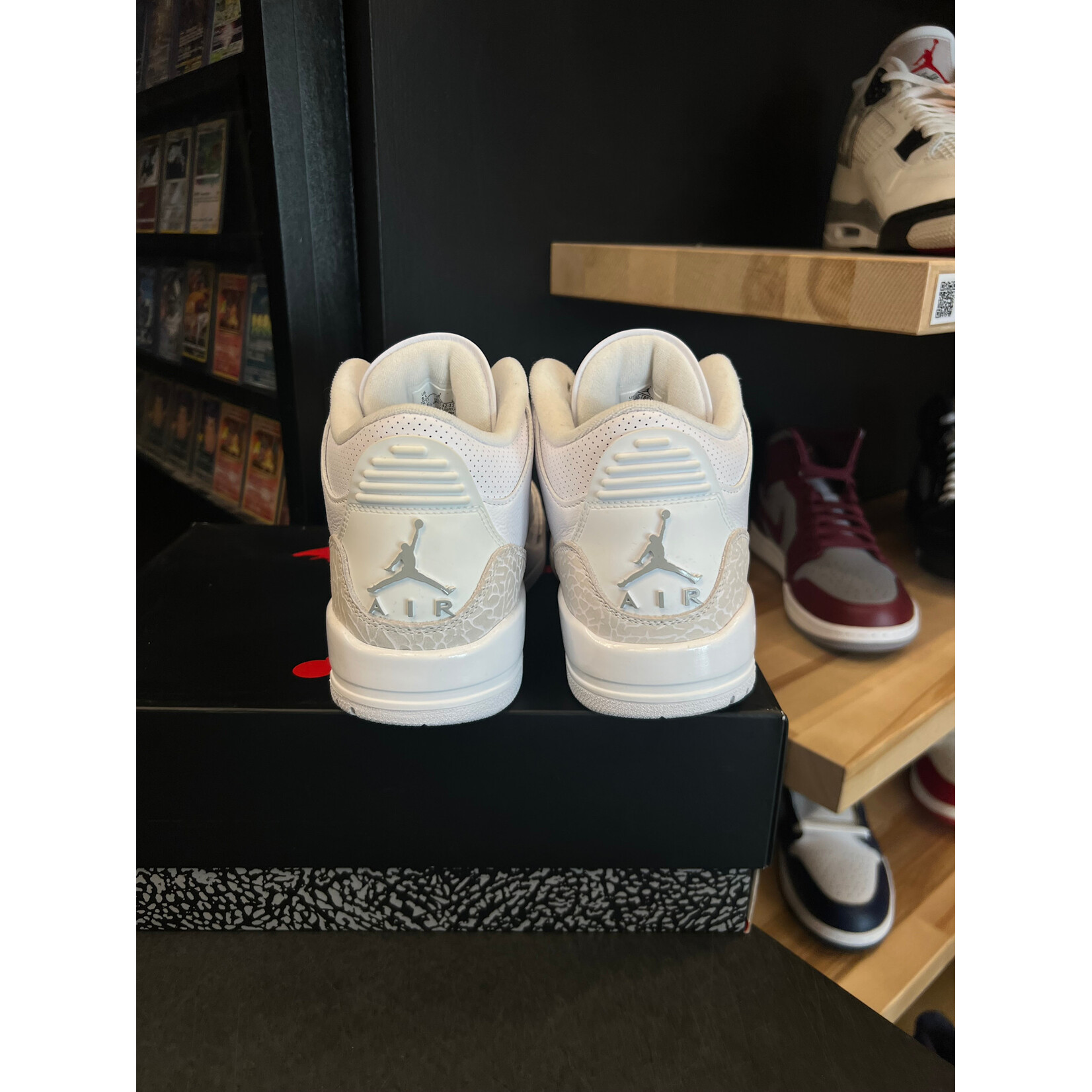 Jordan Jordan 3 Retro Pure Money (2025) Size 8.5, PREOWNED