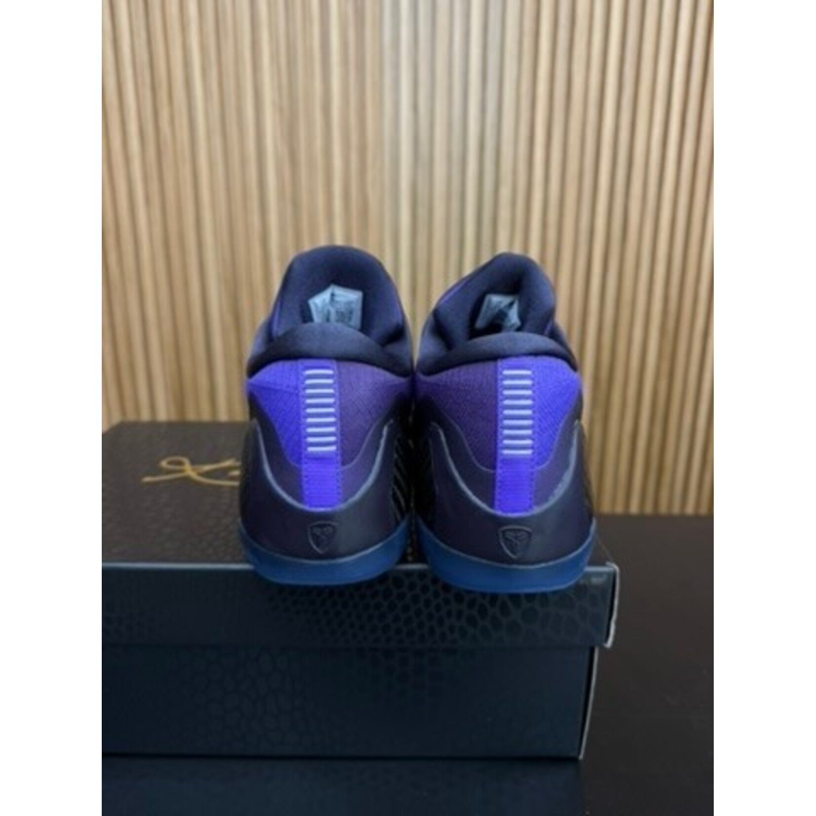 Nike Nike Kobe 9 Elite Low Protro Michael Jackson Moonwalker (2025) Size 10, PREOWNED