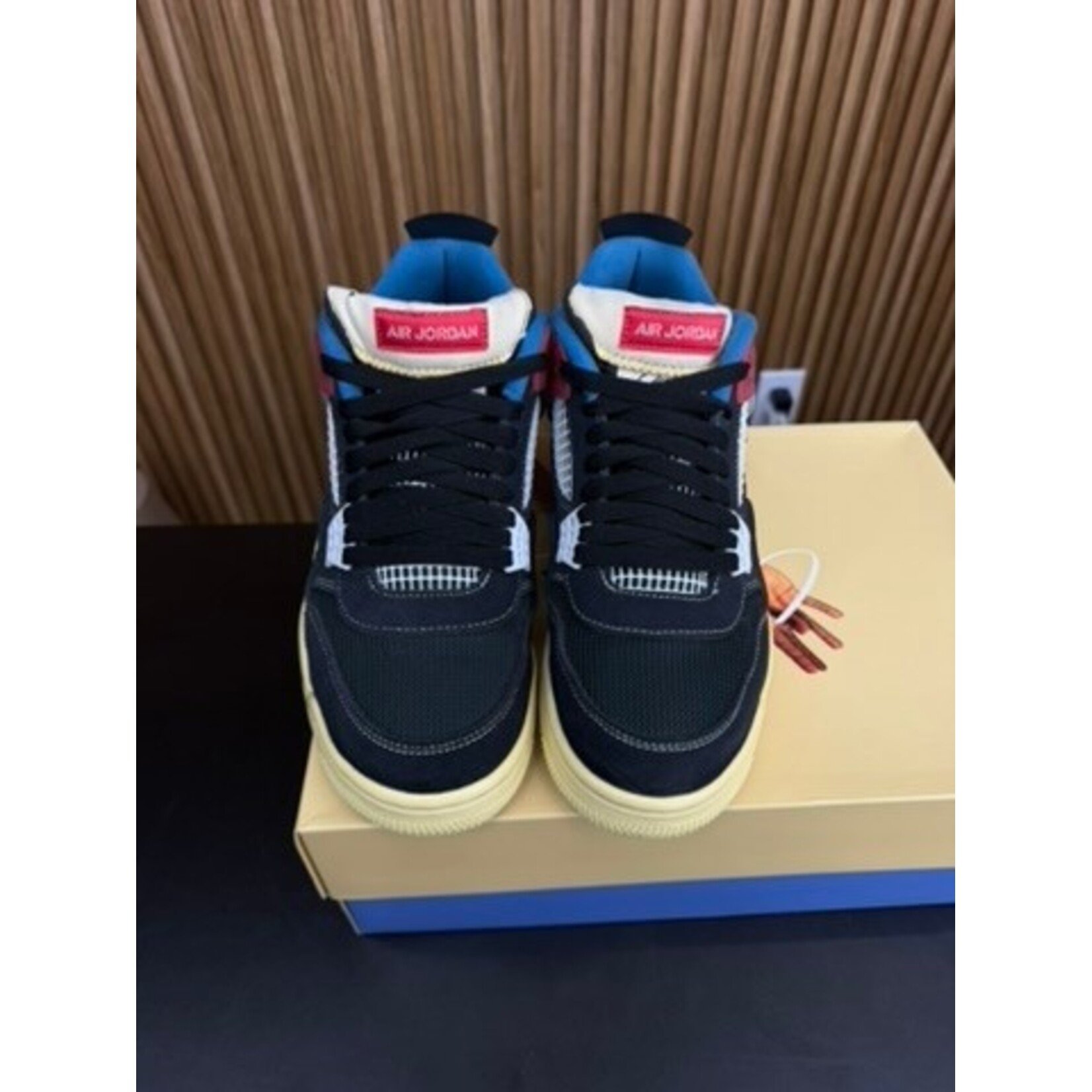 Jordan Jordan 4 Retro Union Off Noir Size 10, PREOWNED