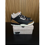 Jordan Jordan 3 Retro Desert Elephant Size 11, PREOWNED