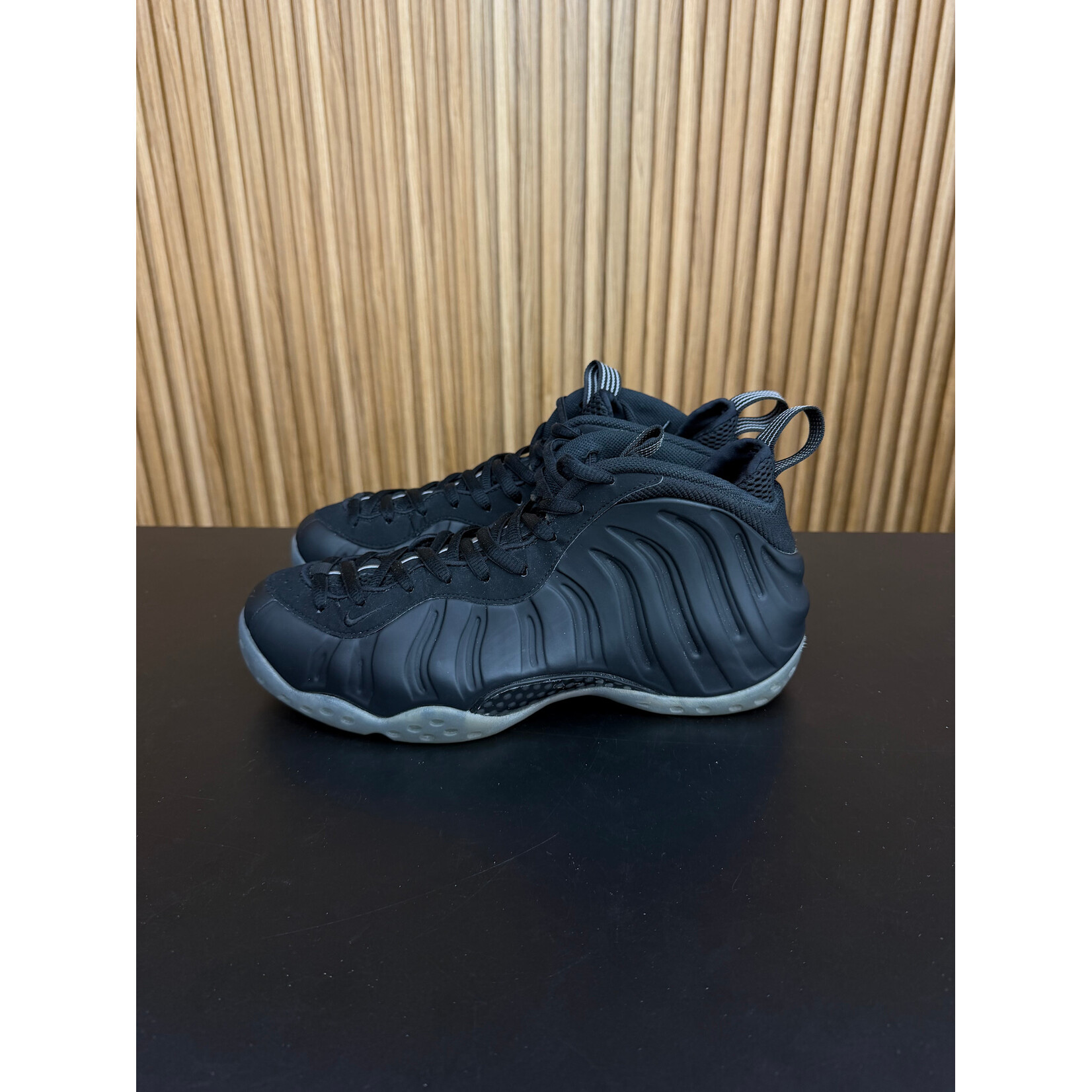 Nike Nike Air Foamposite One Stealth Size 10, PREOWNED NO BOX