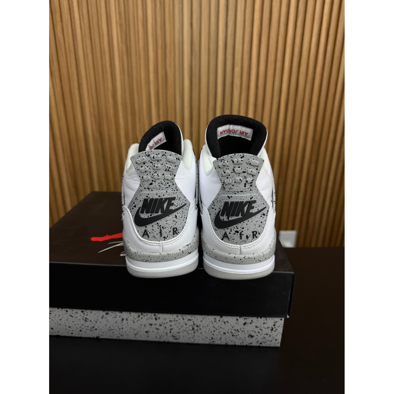 Jordan Jordan 4 Retro White Cement (2016) Size 10, PREOWNED