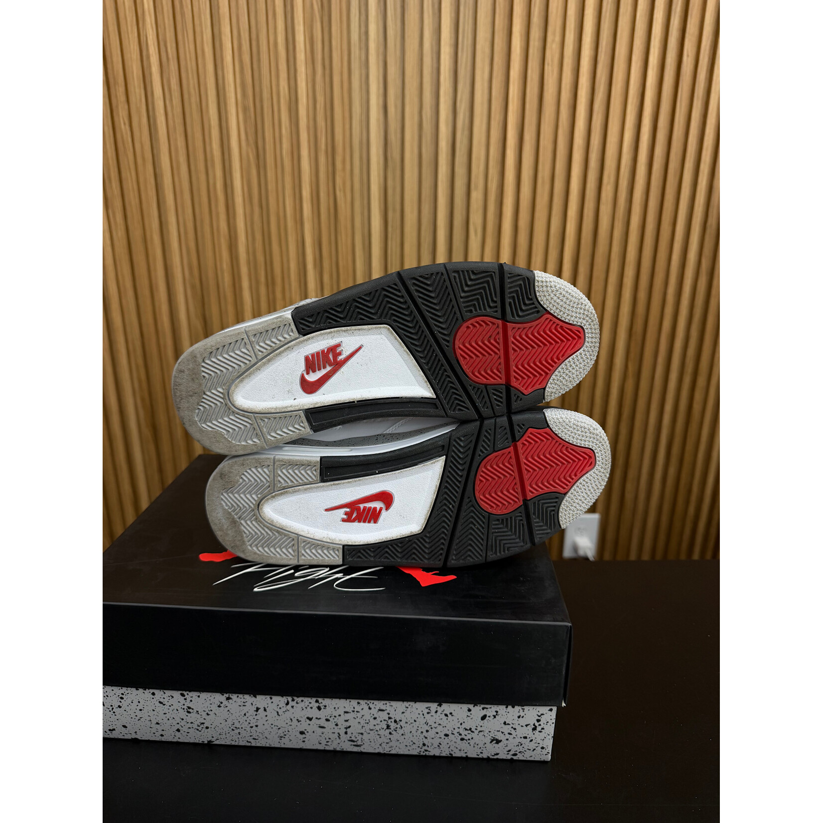 Jordan Jordan 4 Retro White Cement (2016) Size 10, PREOWNED