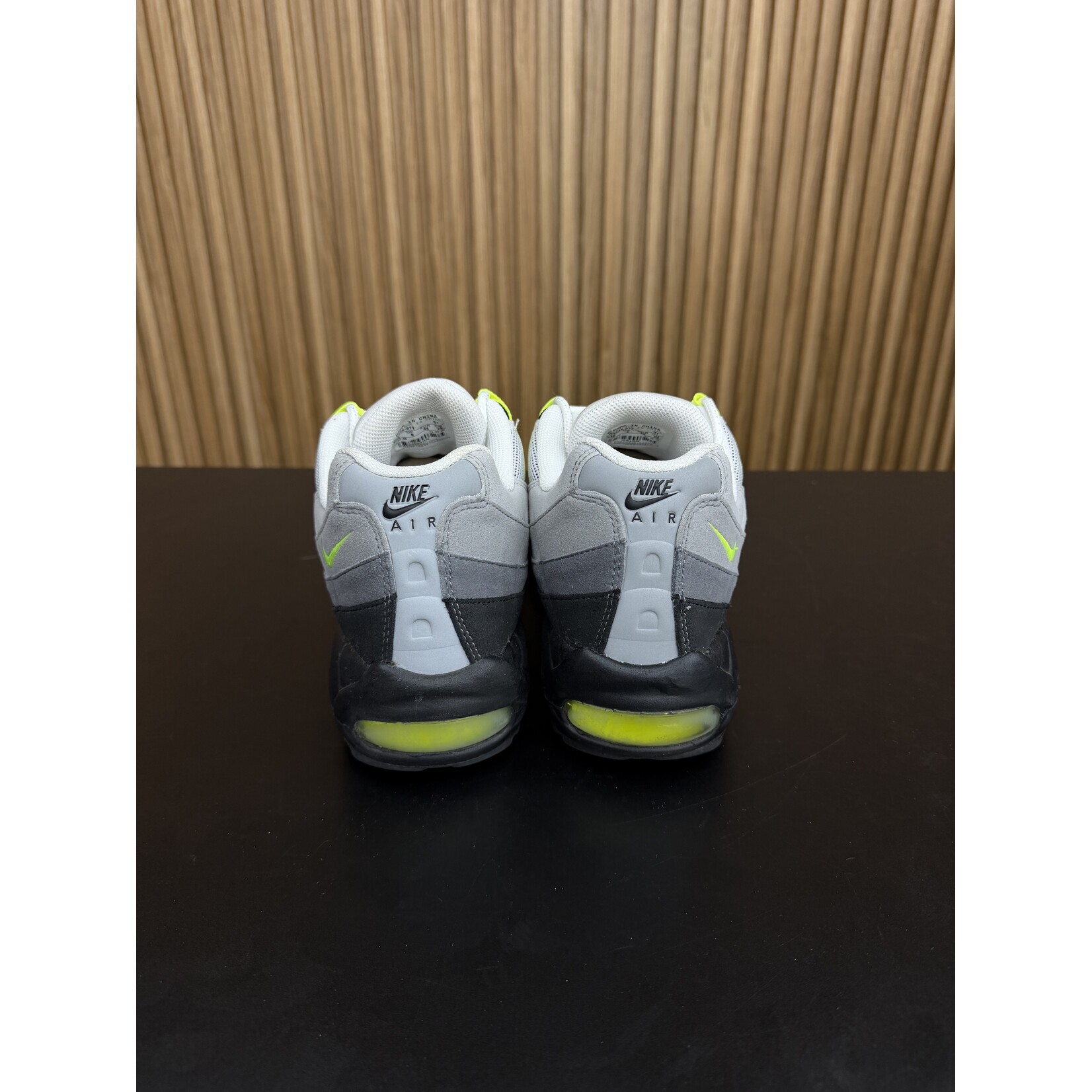 Nike Nike Air Max 95 OG Neon (2008/2010) Size 10, PREOWNED NO BOX