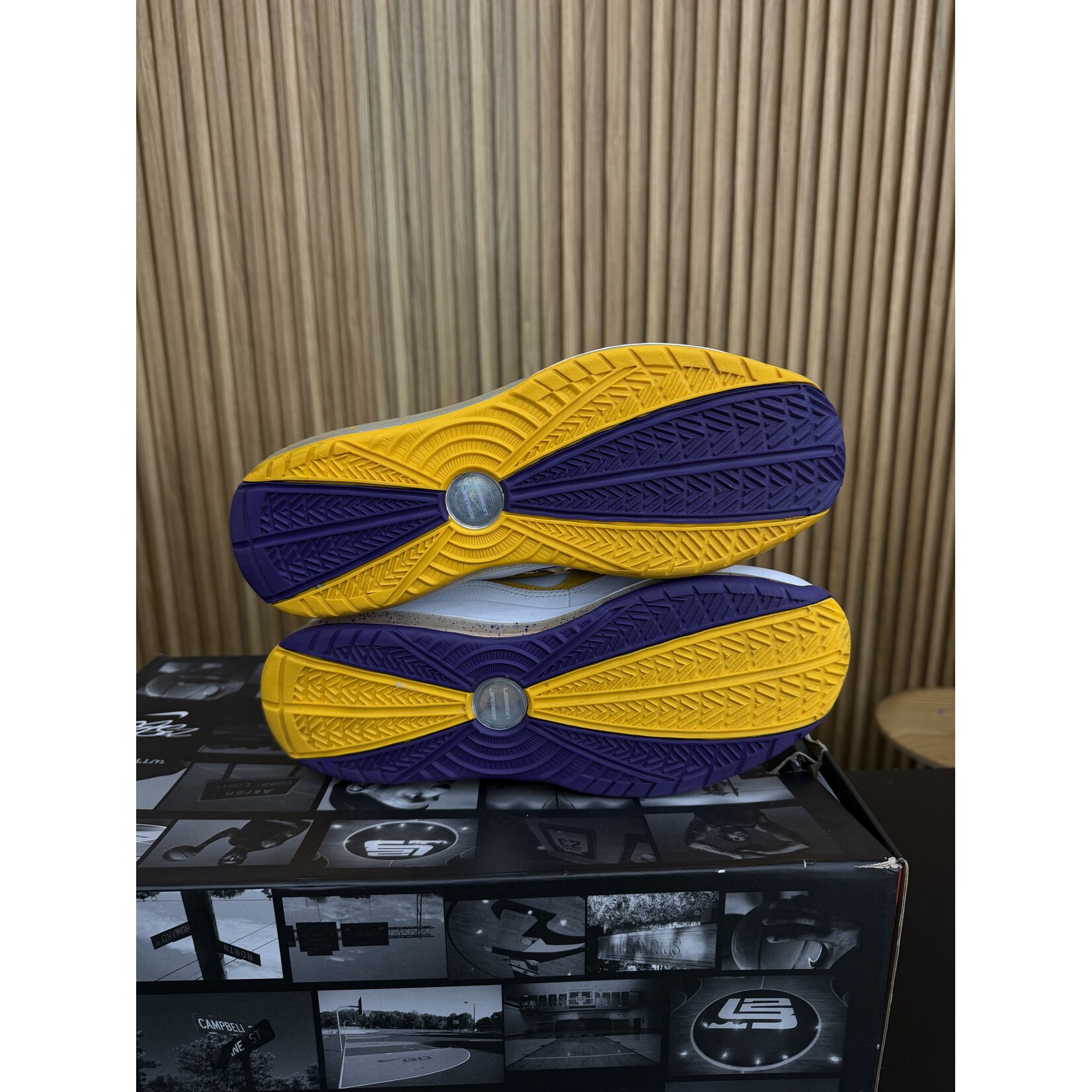Nike Nike LeBron 7 Media Day Size 10, PREOWNED