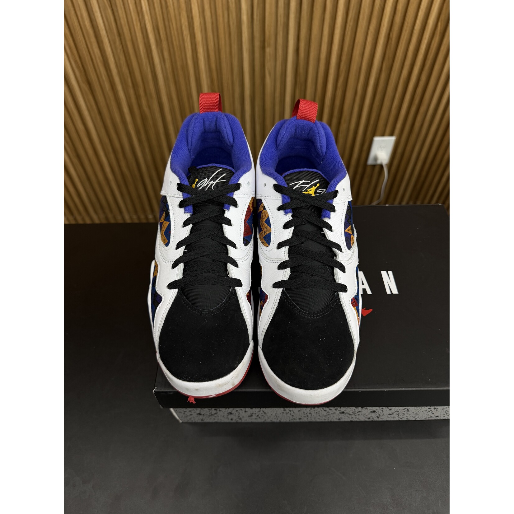 Jordan Jordan MVP 92 Nothing But Net Size 9.5, PREOWNED