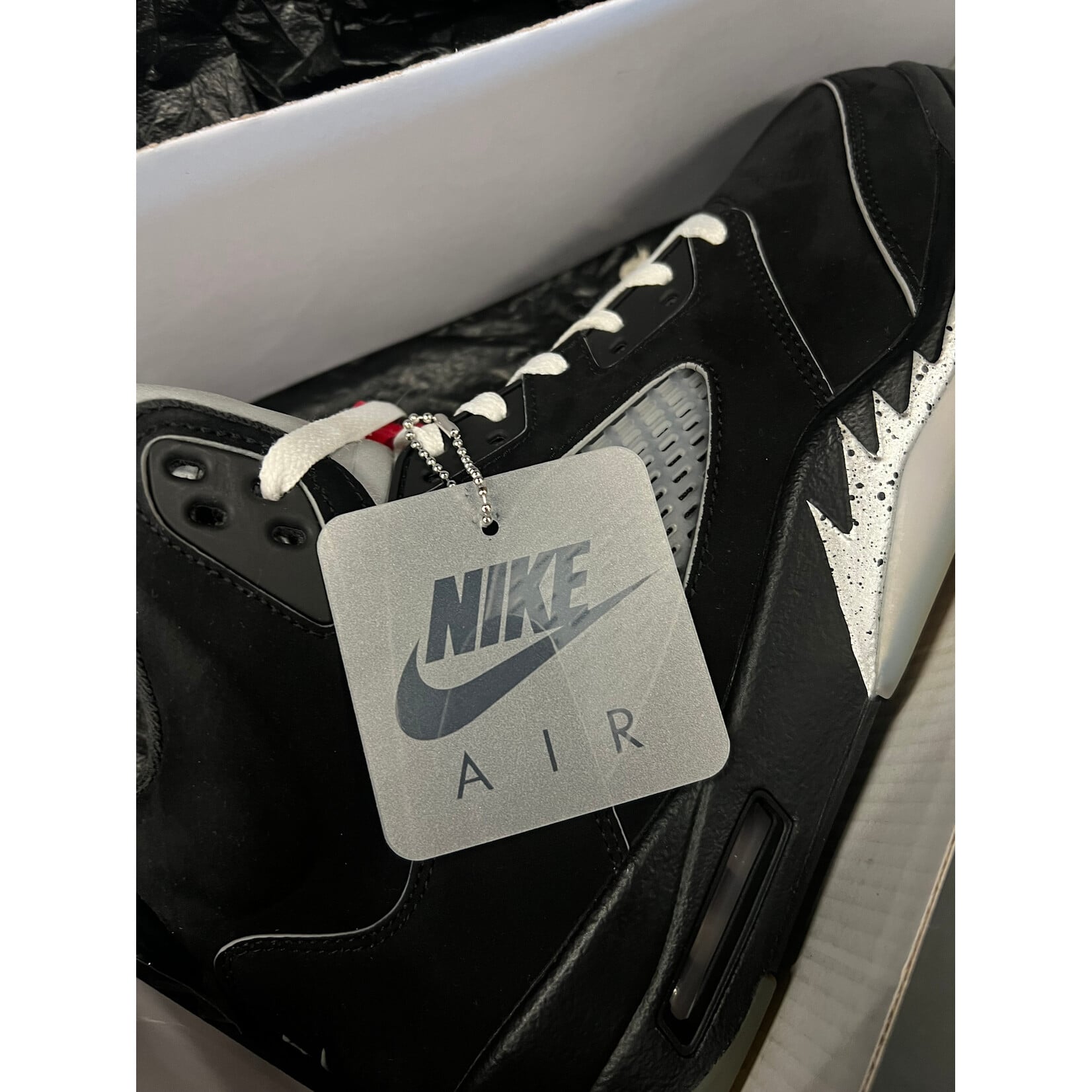Jordan Jordan 5 Retro OG Black Metallic Reimagined Size 11.5, PREOWNED