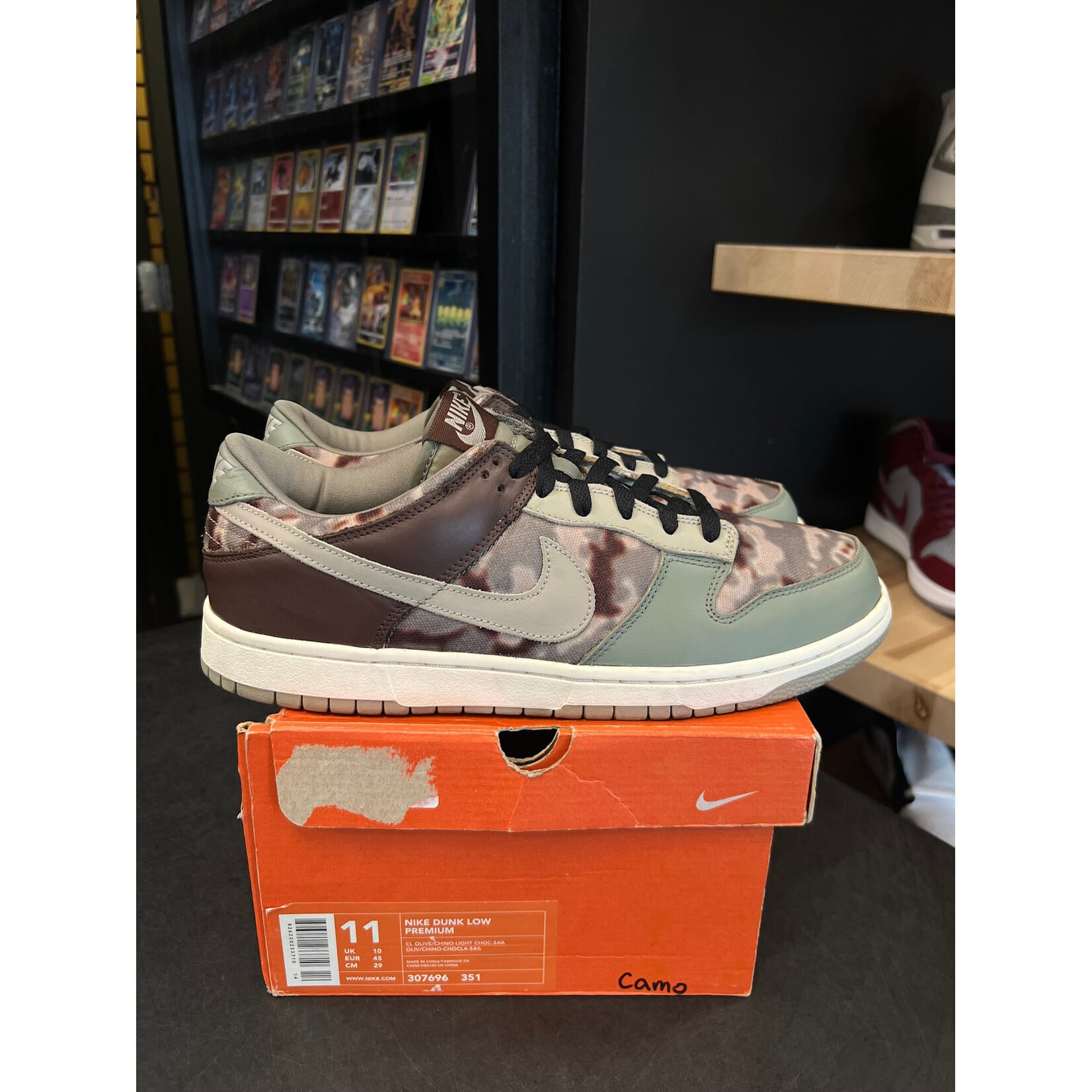 Nike Nike Dunk Low Premium Classic Olive Chino Size 11, PREOWNED