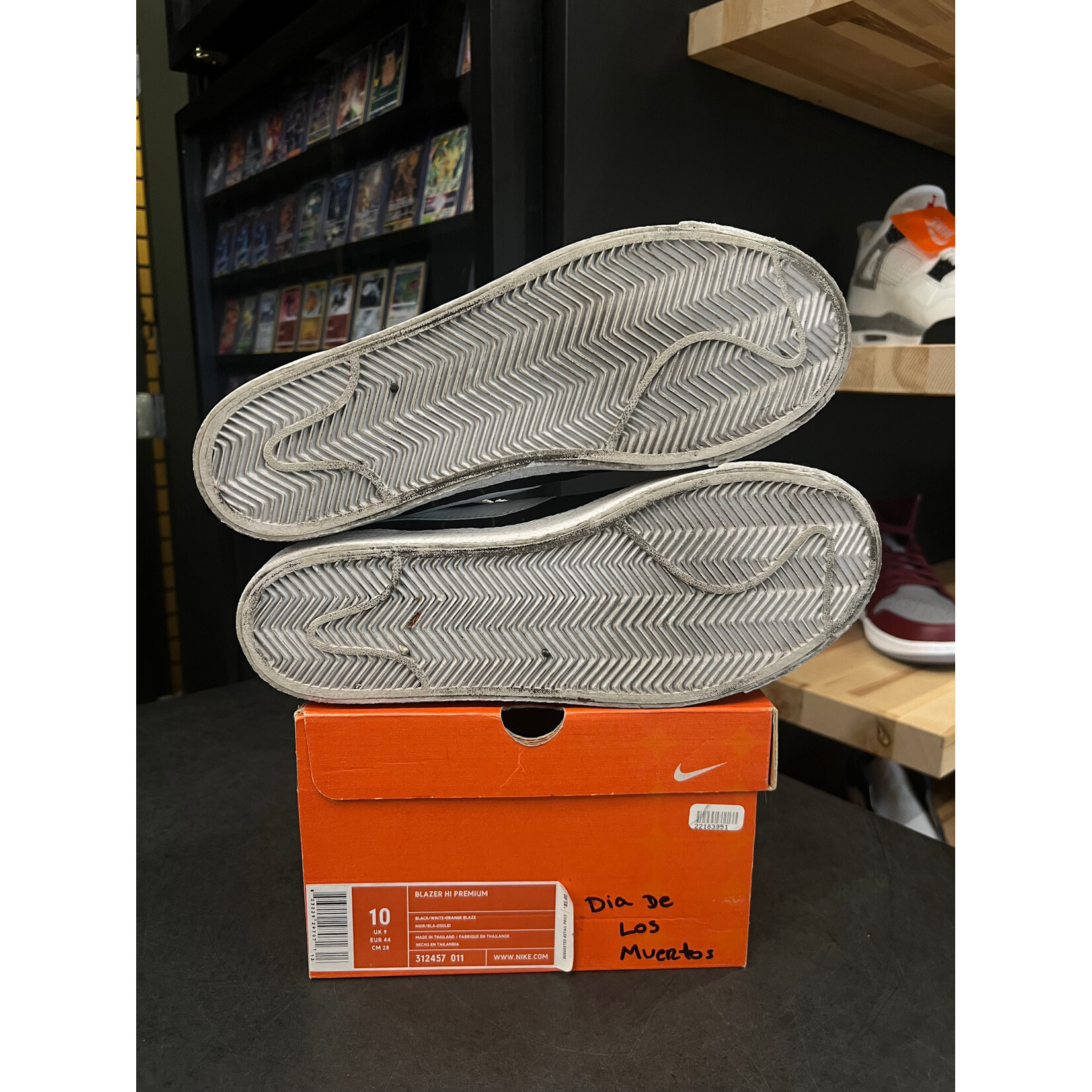 Nike Nike Blazer High Premium Halloween Day of the Dead (2006) Size 10, PREOWNED