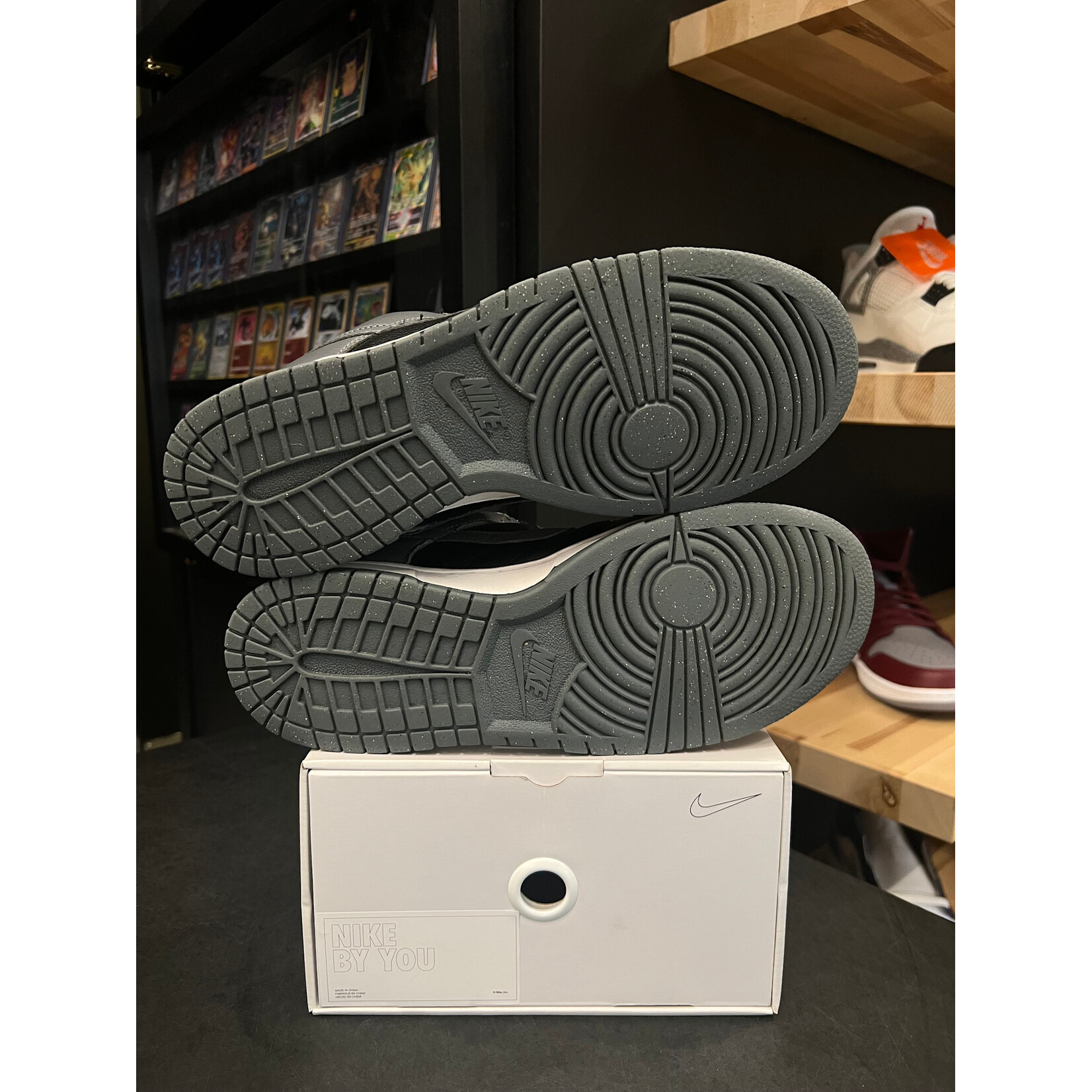 Nike Nike Dunk Low ID Size 10, PREOWNED
