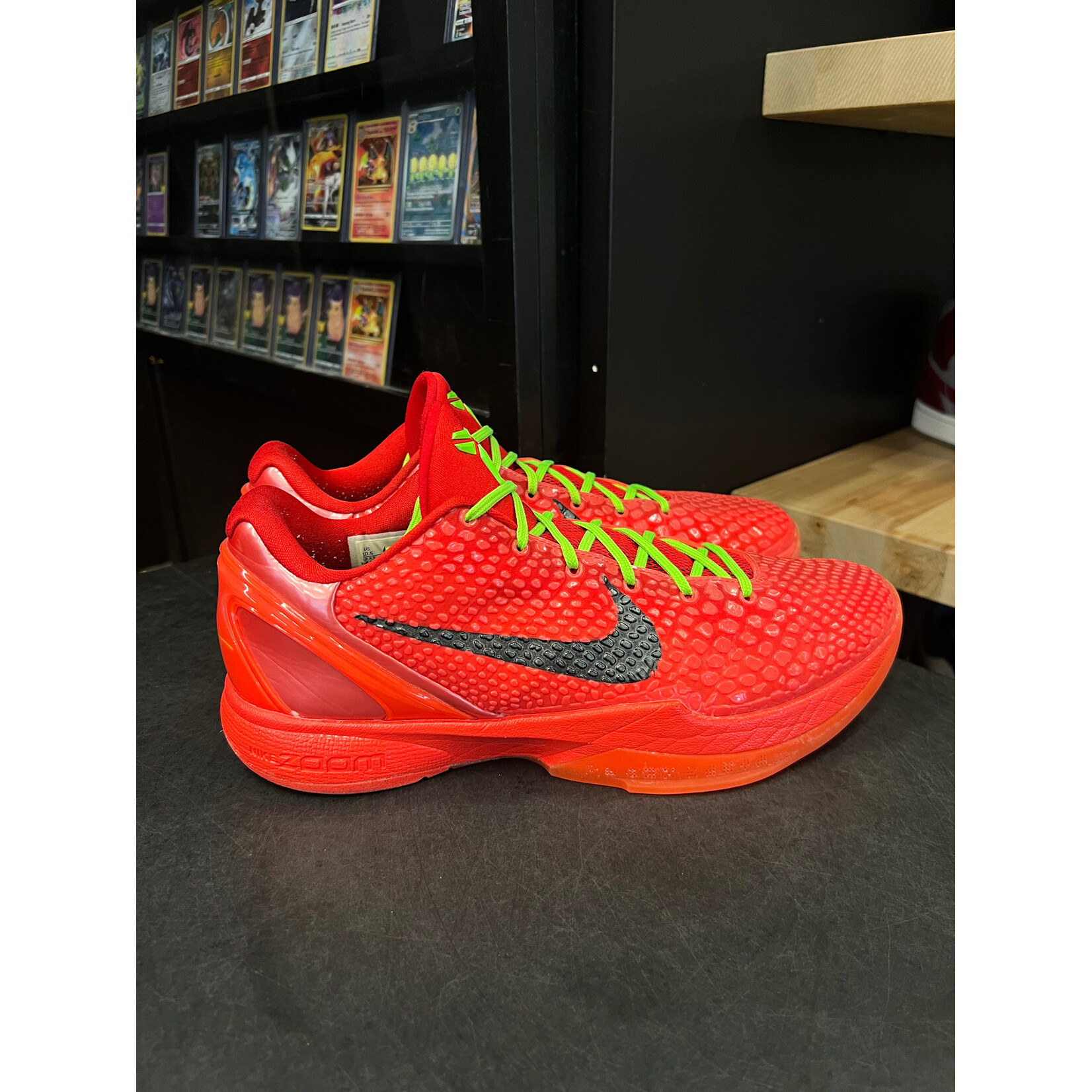 Nike Nike Kobe 6 Protro Reverse Grinch Size 10.5, PREOWNED