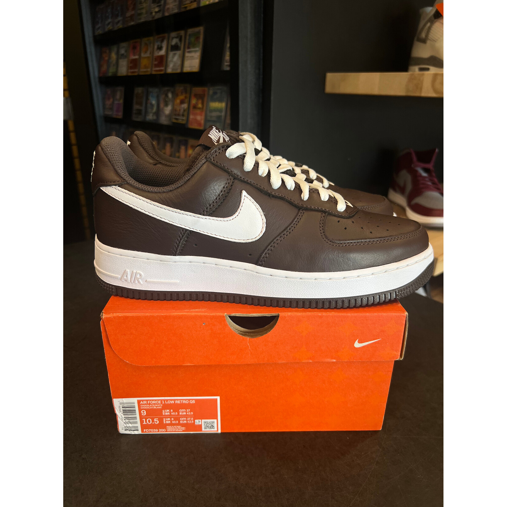 Nike Nike Air Force 1 Low Retro Color of the Month Chocolate Size 9, PREOWNED