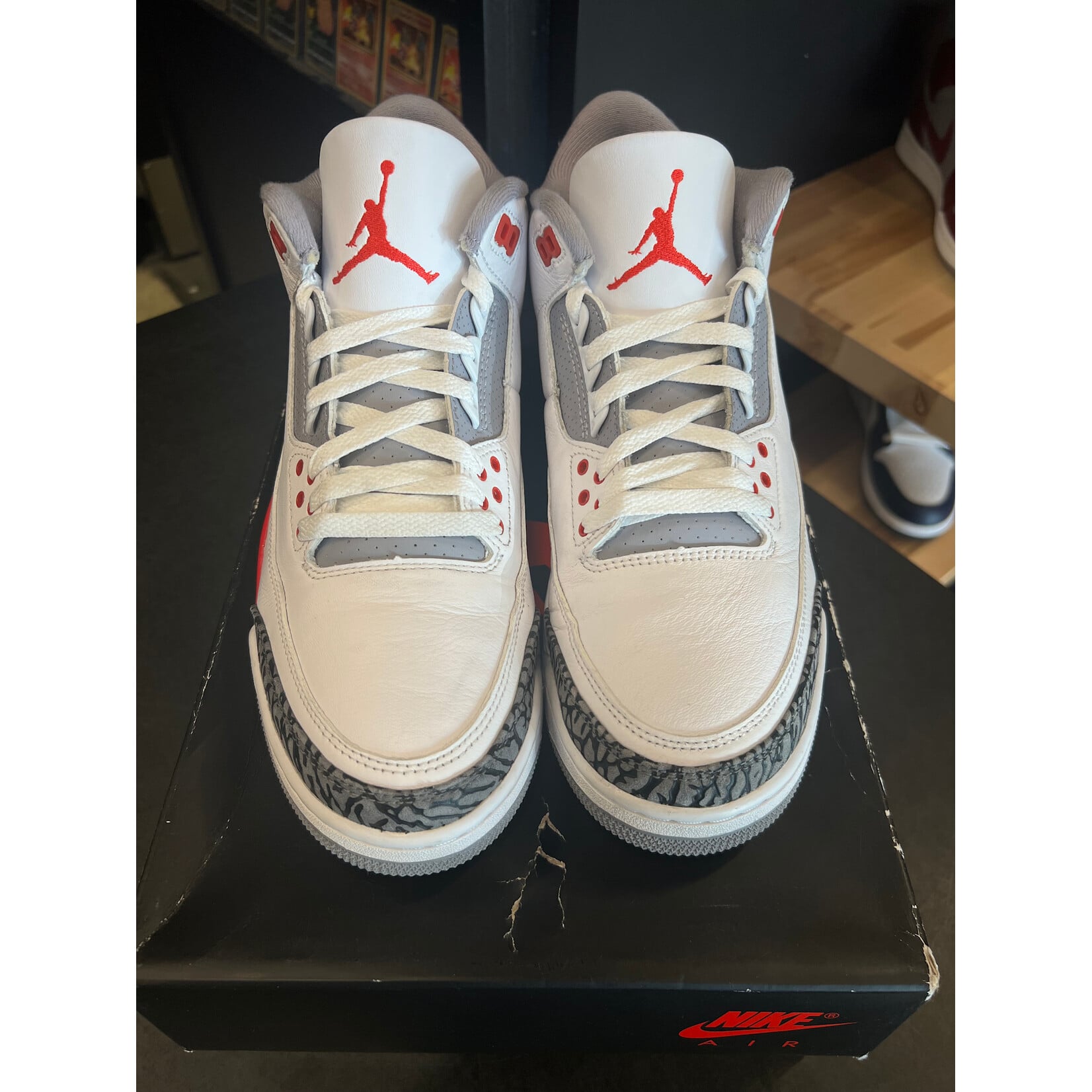 Jordan Jordan 3 Retro Fire Red (2022) Size 9.5, PREOWNED