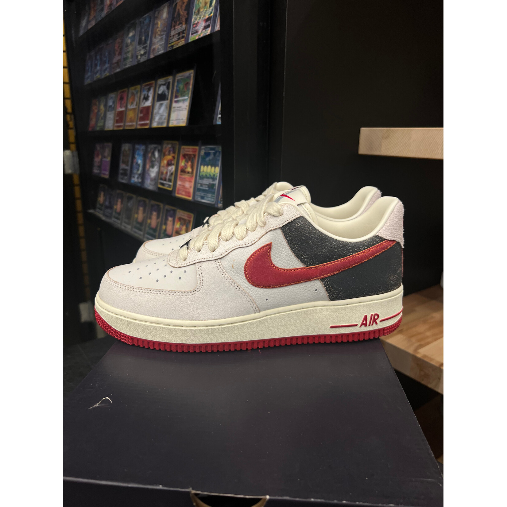 Nike Nike Air Force 1 Low '07 Premium Chicago (2023) Size 9, PREOWNED