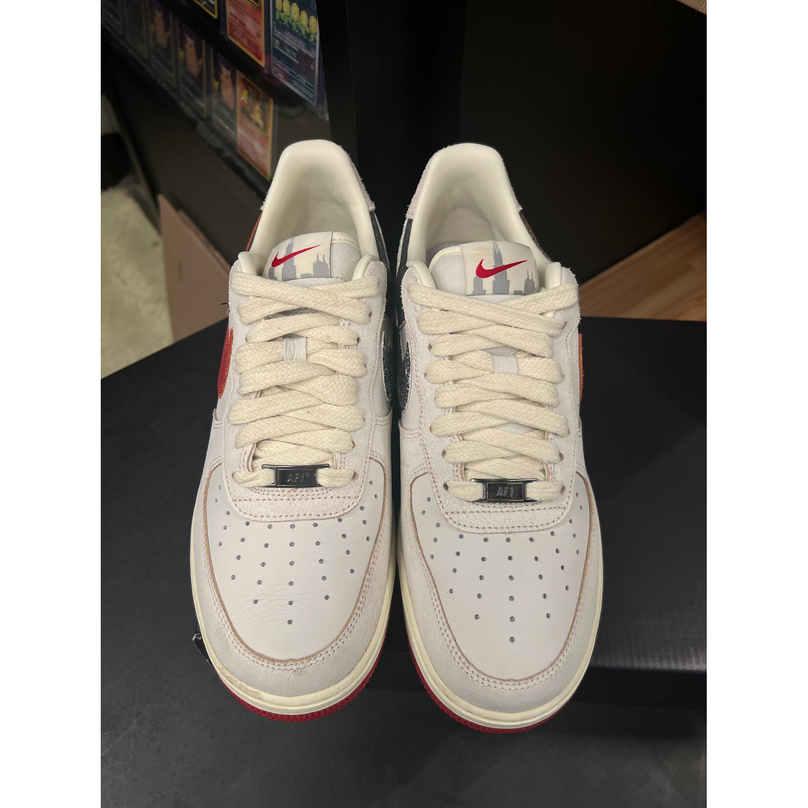Nike Nike Air Force 1 Low '07 Premium Chicago (2023) Size 9, PREOWNED
