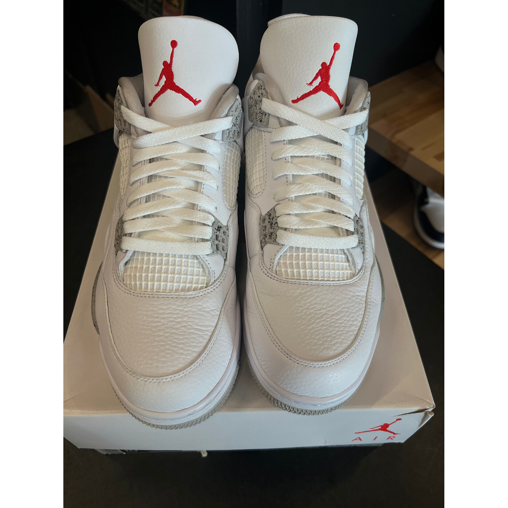 Jordan Jordan 4 Retro White Oreo (2021) Size 10, PREOWNED
