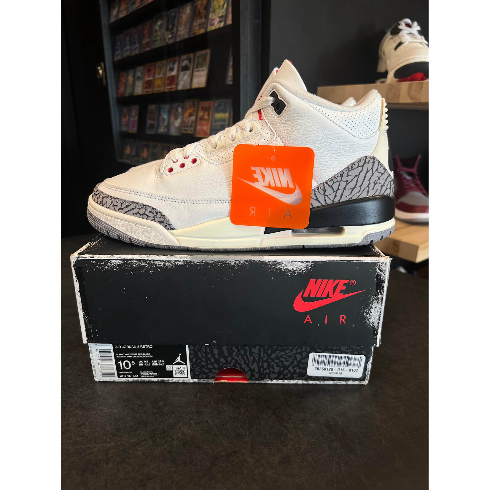 Jordan Jordan 3 Retro White Cement Reimagined Size 10.5, PREOWNED