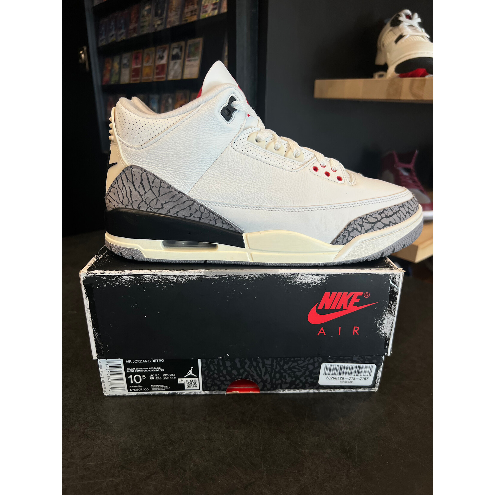 Jordan Jordan 3 Retro White Cement Reimagined Size 10.5, PREOWNED