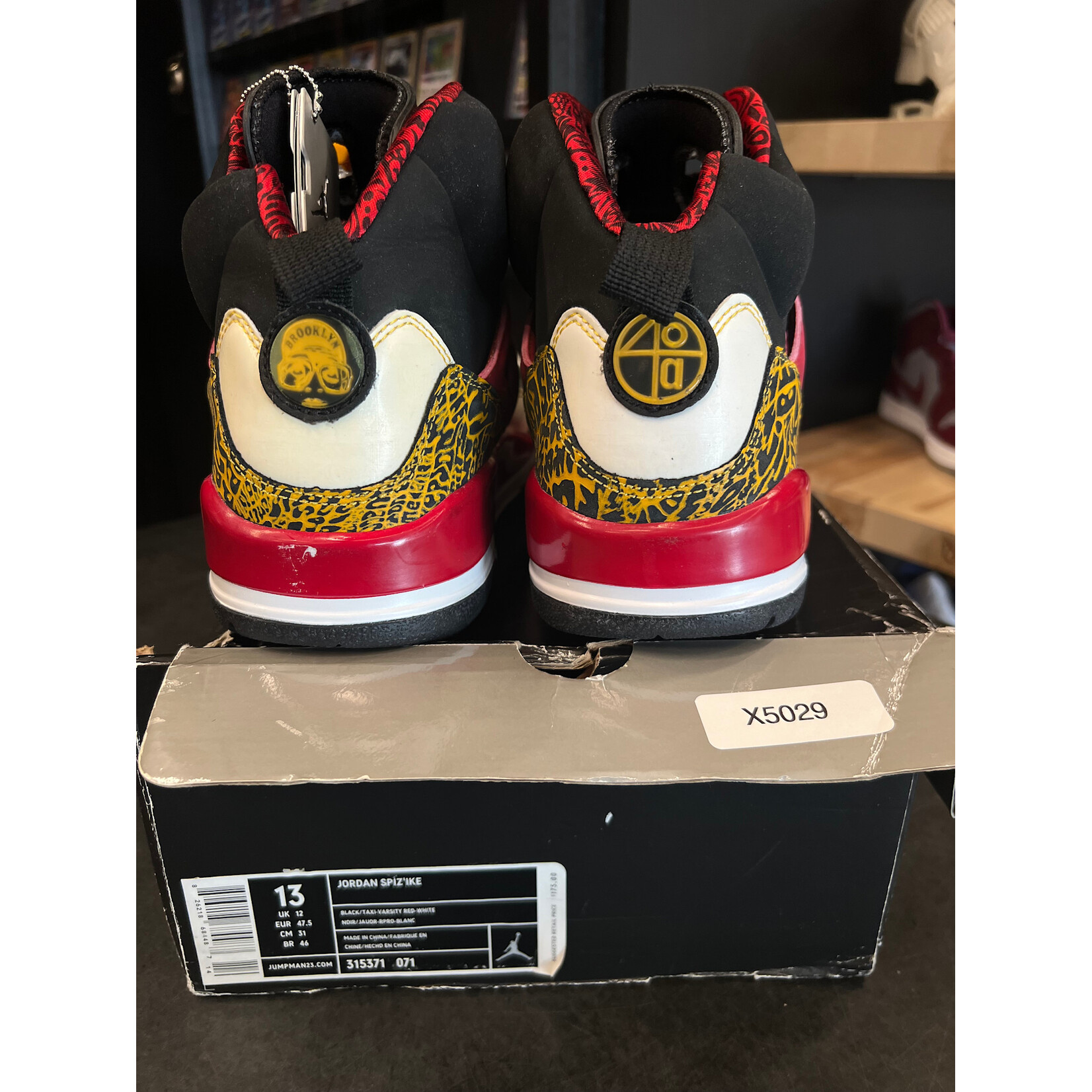 Jordan Jordan Spizike Kings County Size 13, PREOWNED