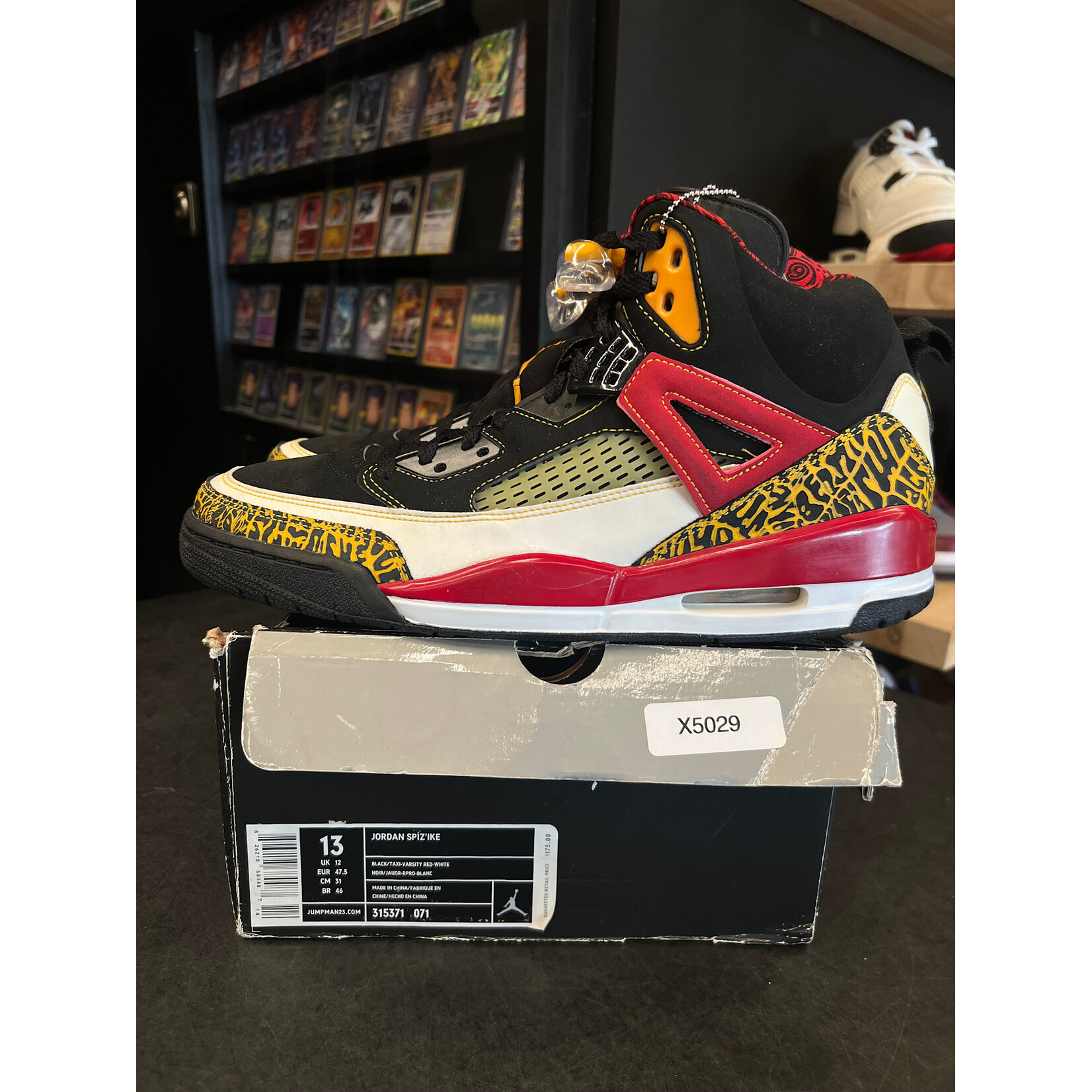 Jordan Jordan Spizike Kings County Size 13, PREOWNED