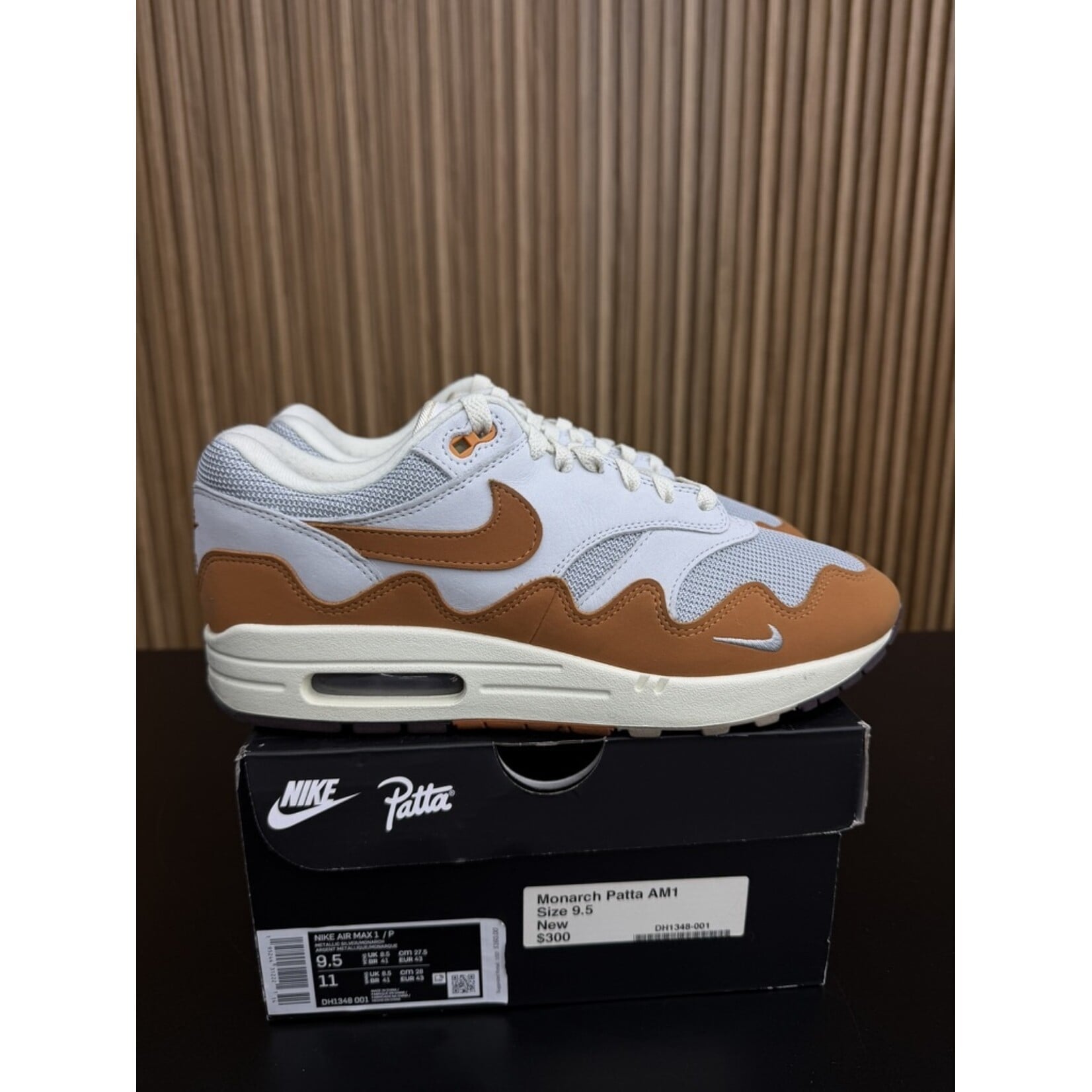 Nike Nike Air Max 1 Patta Waves Monarch  Size 9.5, PREOWNED