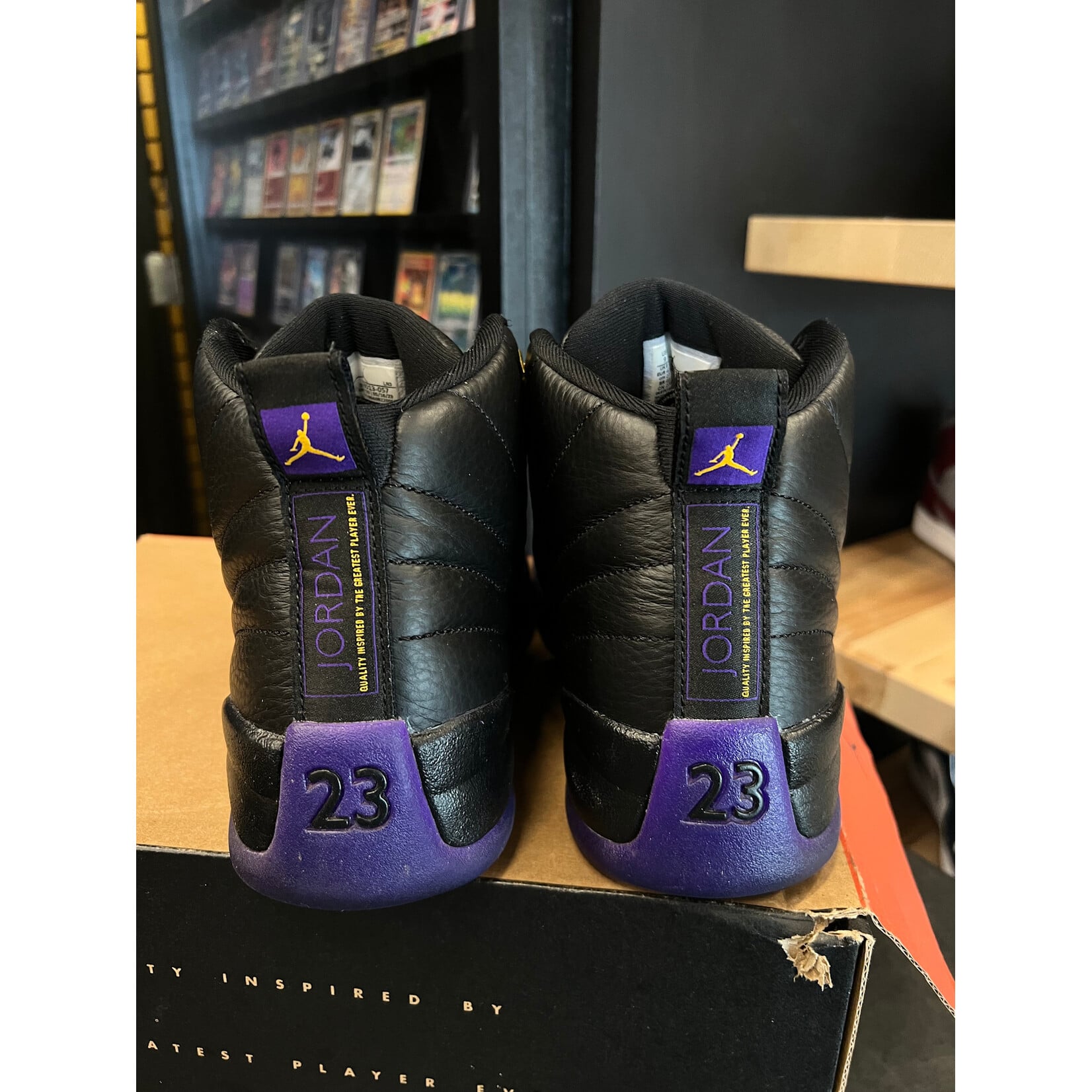 Jordan Jordan 12 Retro Field Purple Size 9, PREOWNED