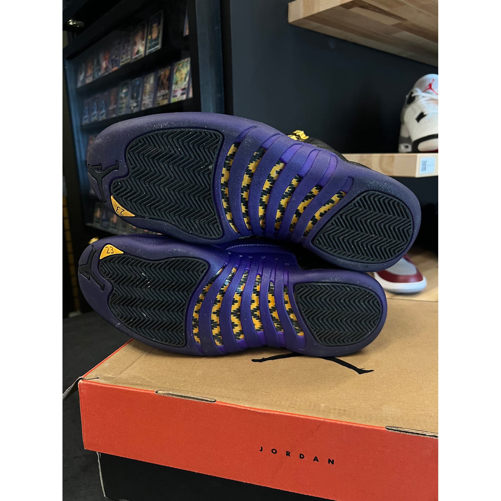 Jordan Jordan 12 Retro Field Purple Size 9, PREOWNED