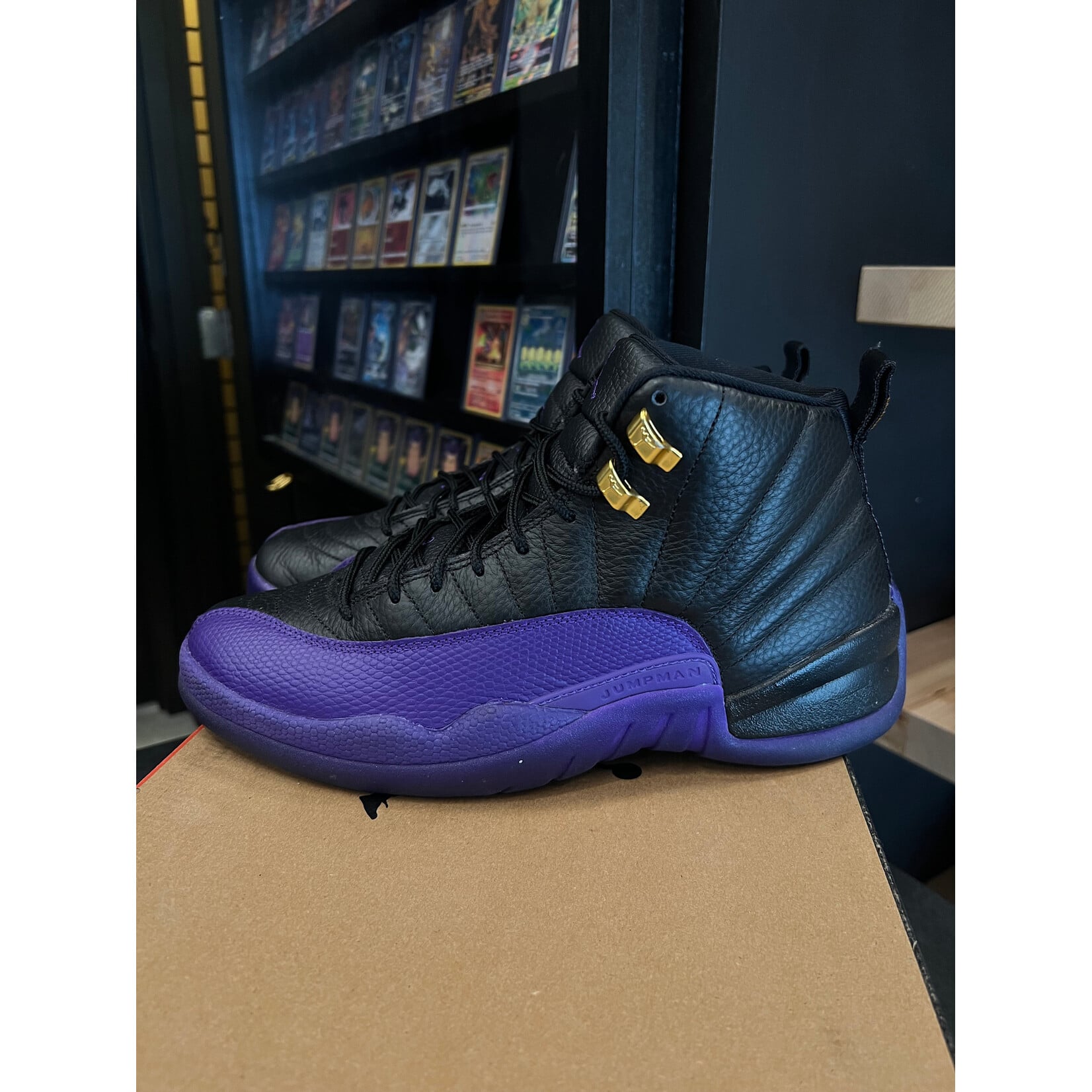 Jordan Jordan 12 Retro Field Purple Size 9, PREOWNED