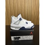 Jordan Jordan 4 Retro Midnight Navy (GS) Size 4, PREOWNED