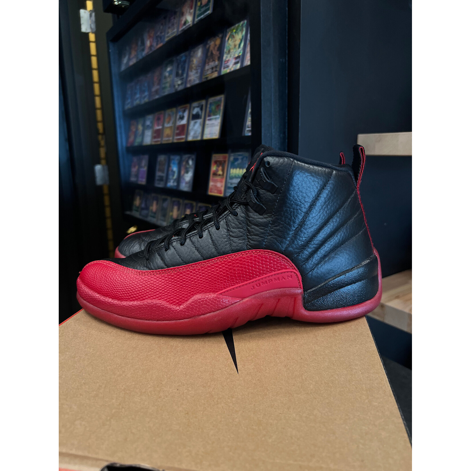 Jordan Jordan 12 Retro Flu Game (2025) Size 9.5, PREOWNED
