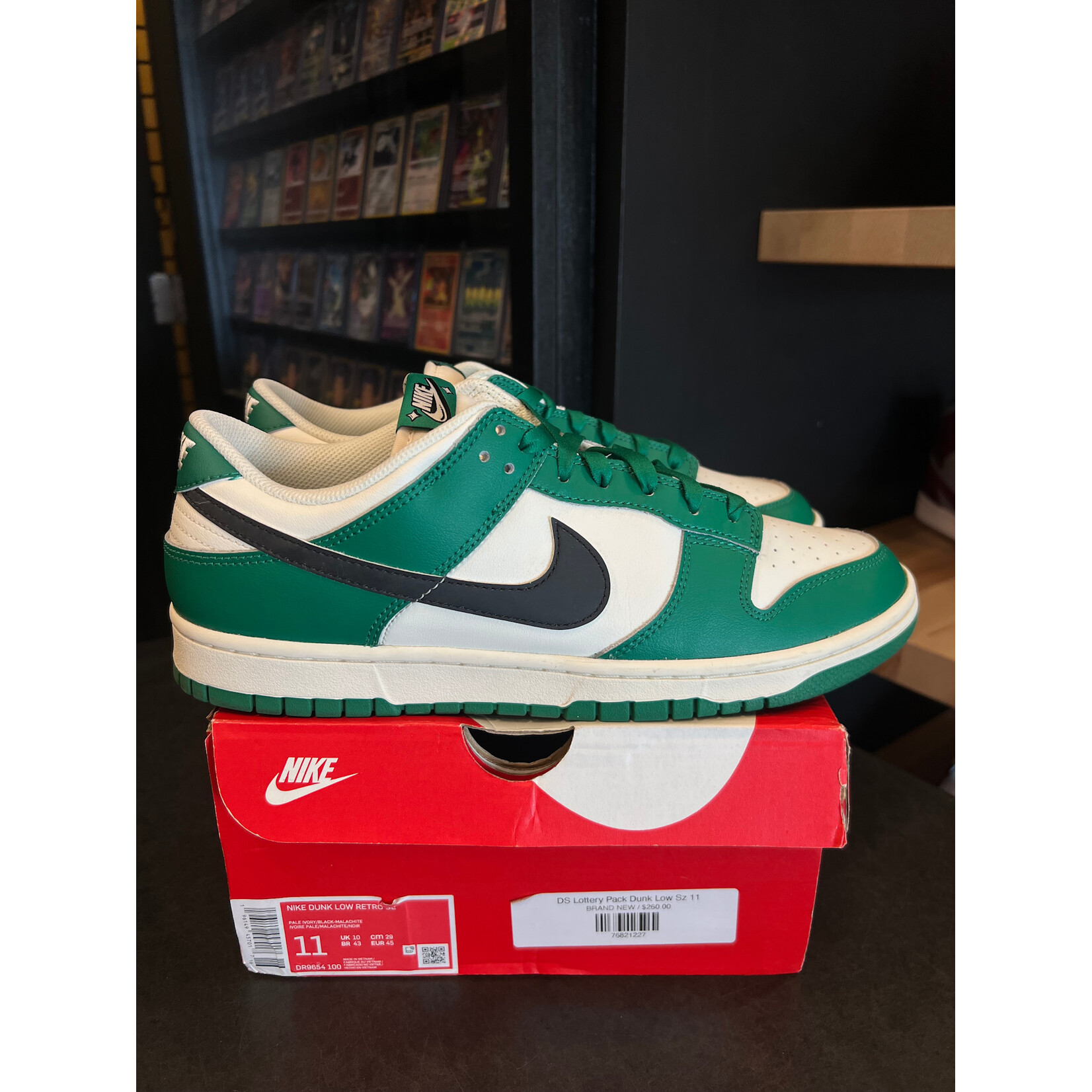 Nike Nike Dunk Low SE Lottery Pack Malachite Green  Size 11, PREOWNED