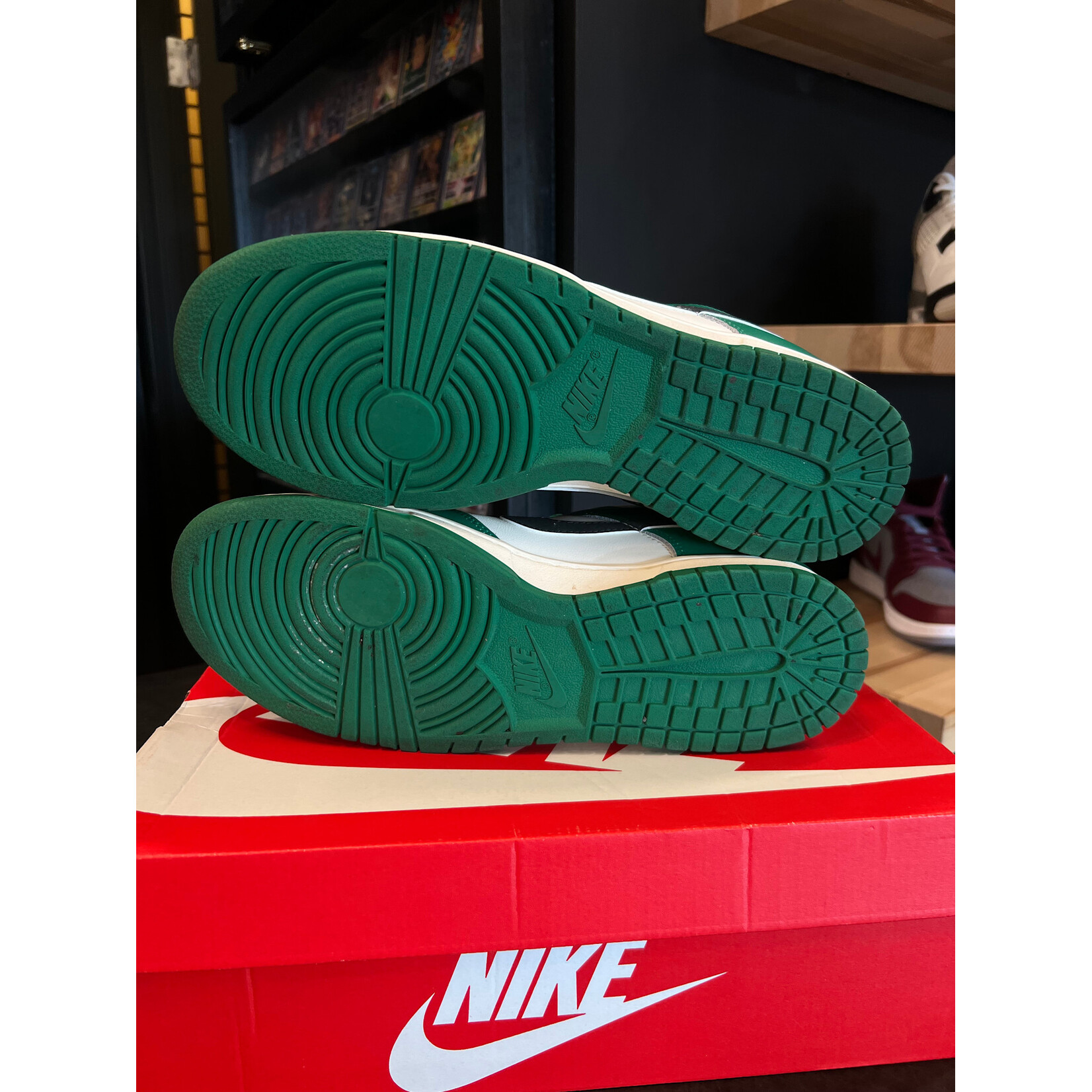 Nike Nike Dunk Low SE Lottery Pack Malachite Green  Size 11, PREOWNED